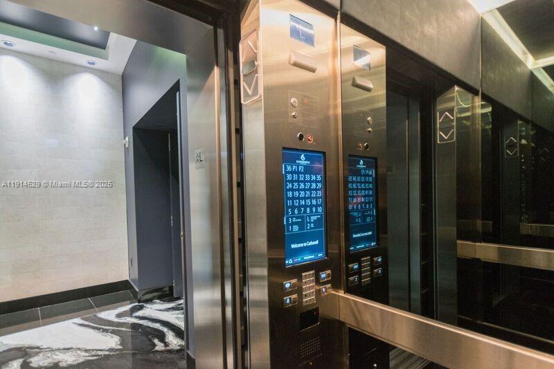 901 Brickell Key Blvd #906, Miami FL 33131