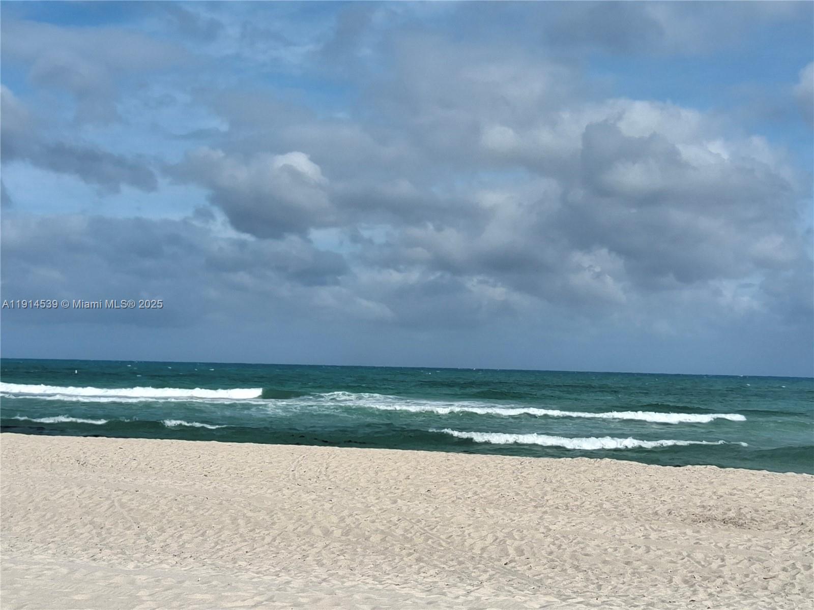 5161 Collins Ave #312, Miami Beach FL 33140