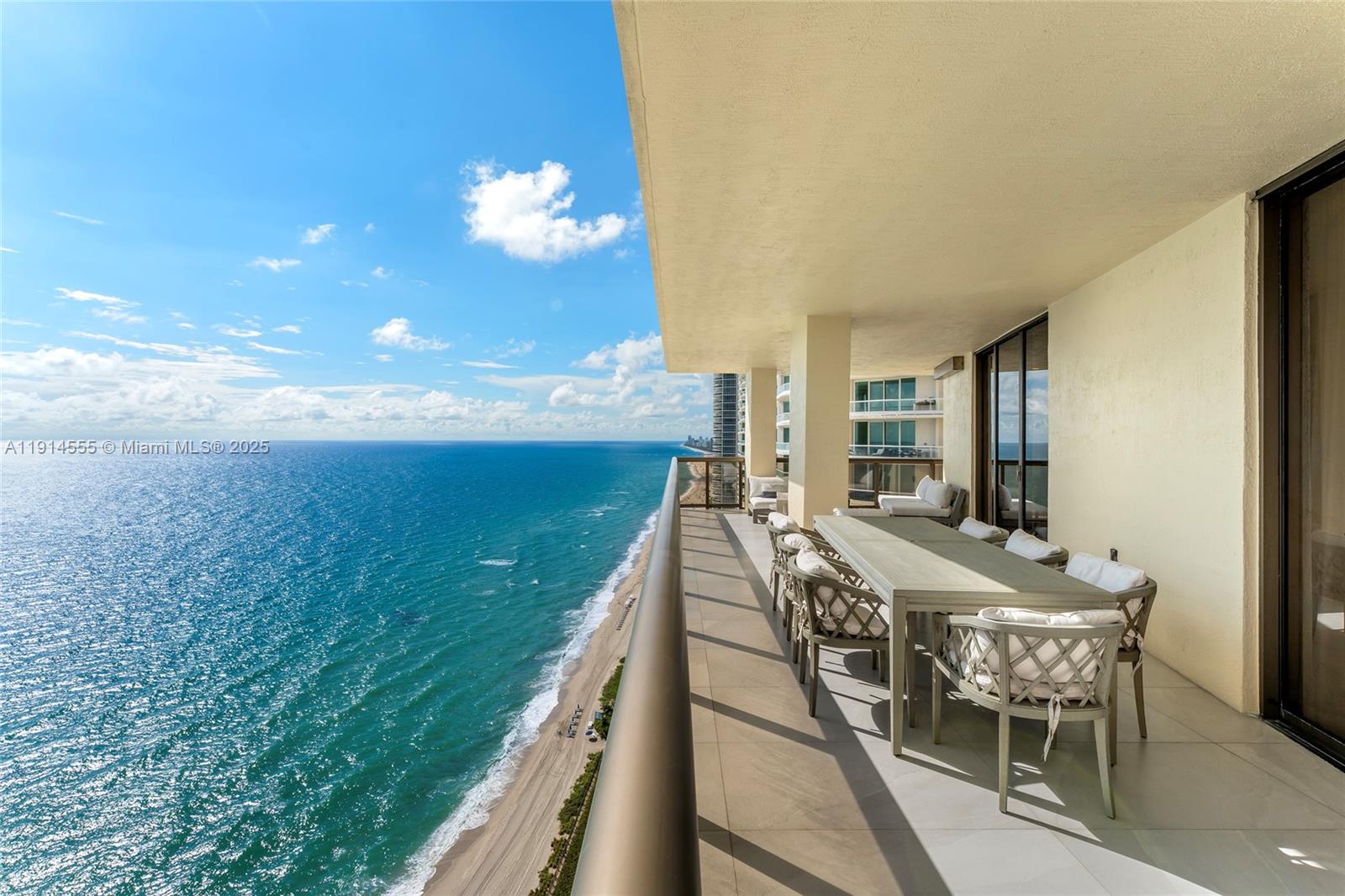 16275 Collins Ave #UPH1, Sunny Isles Beach FL 33160