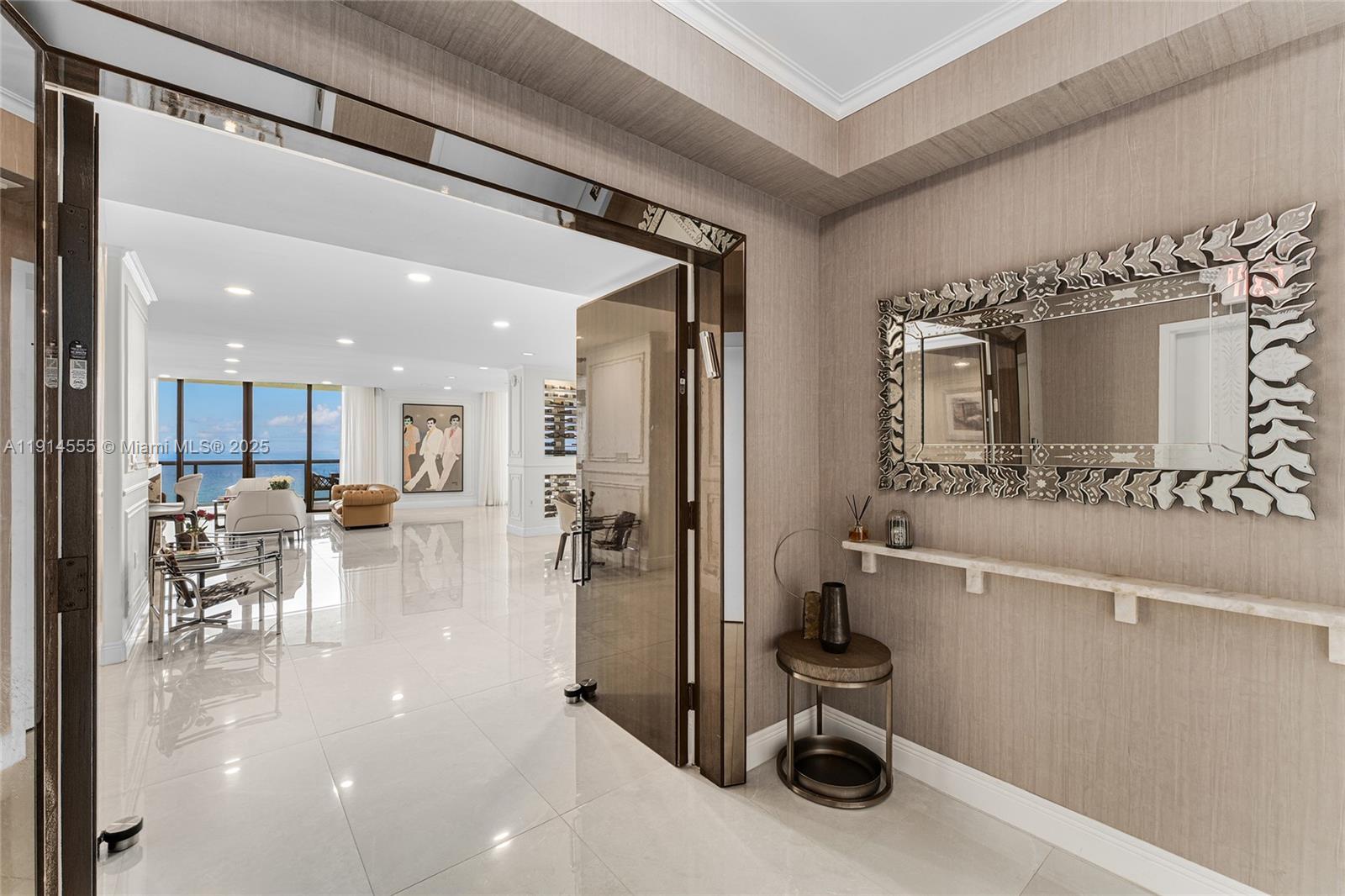 16275 Collins Ave #UPH1, Sunny Isles Beach FL 33160