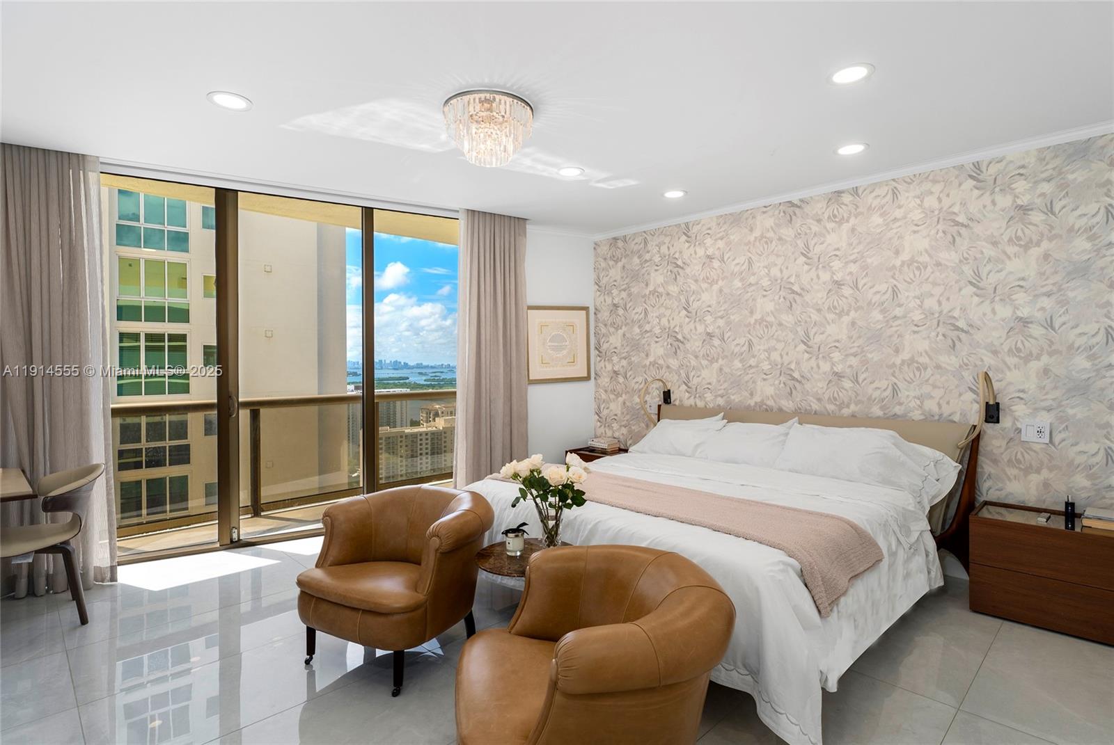 16275 Collins Ave #UPH1, Sunny Isles Beach FL 33160