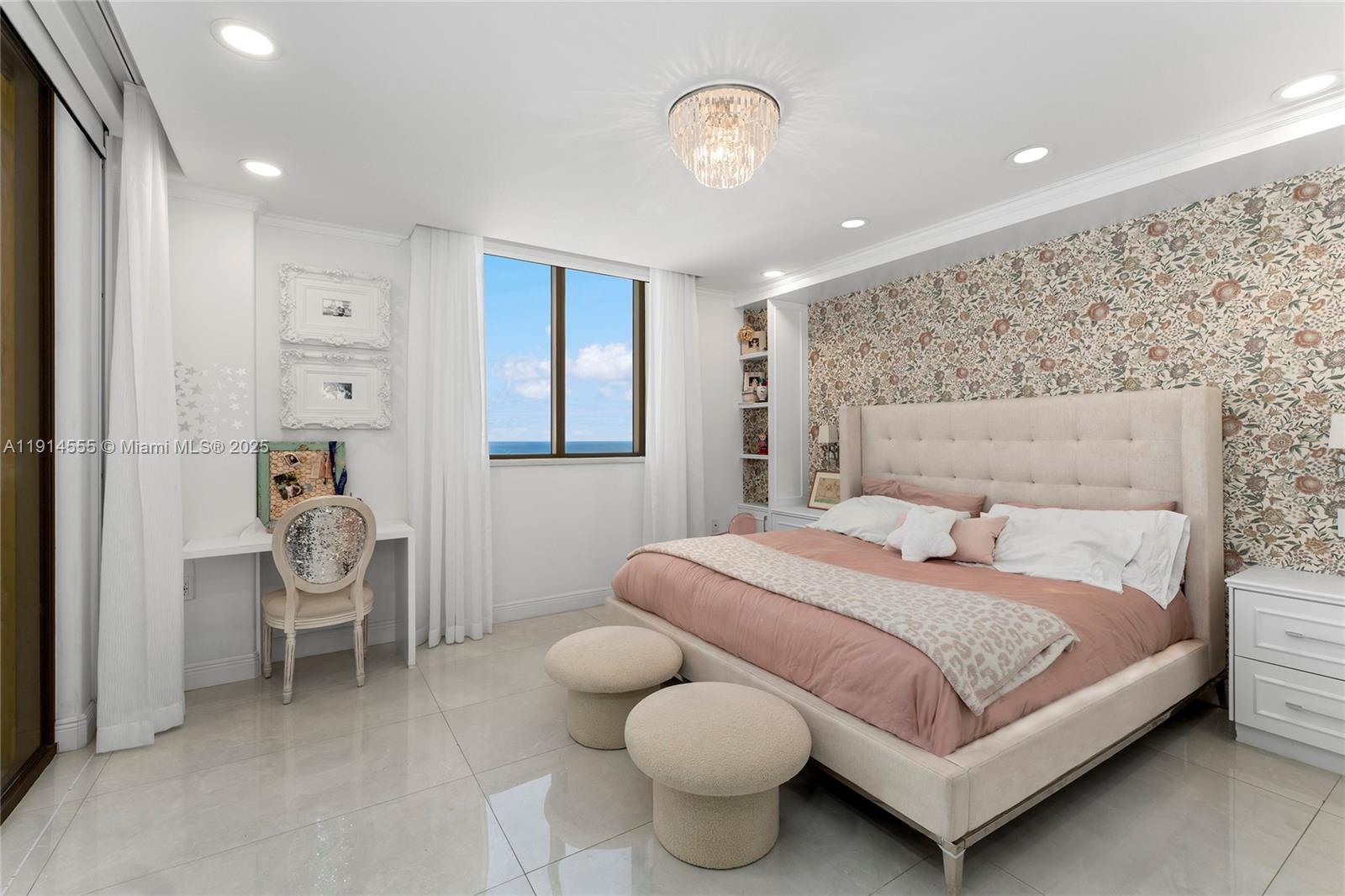 16275 Collins Ave #UPH1, Sunny Isles Beach FL 33160