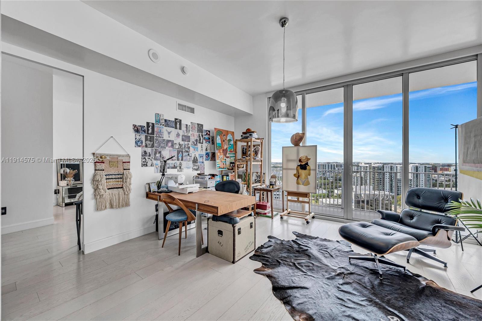 2020 N Bayshore Dr #1906, Miami FL 33137