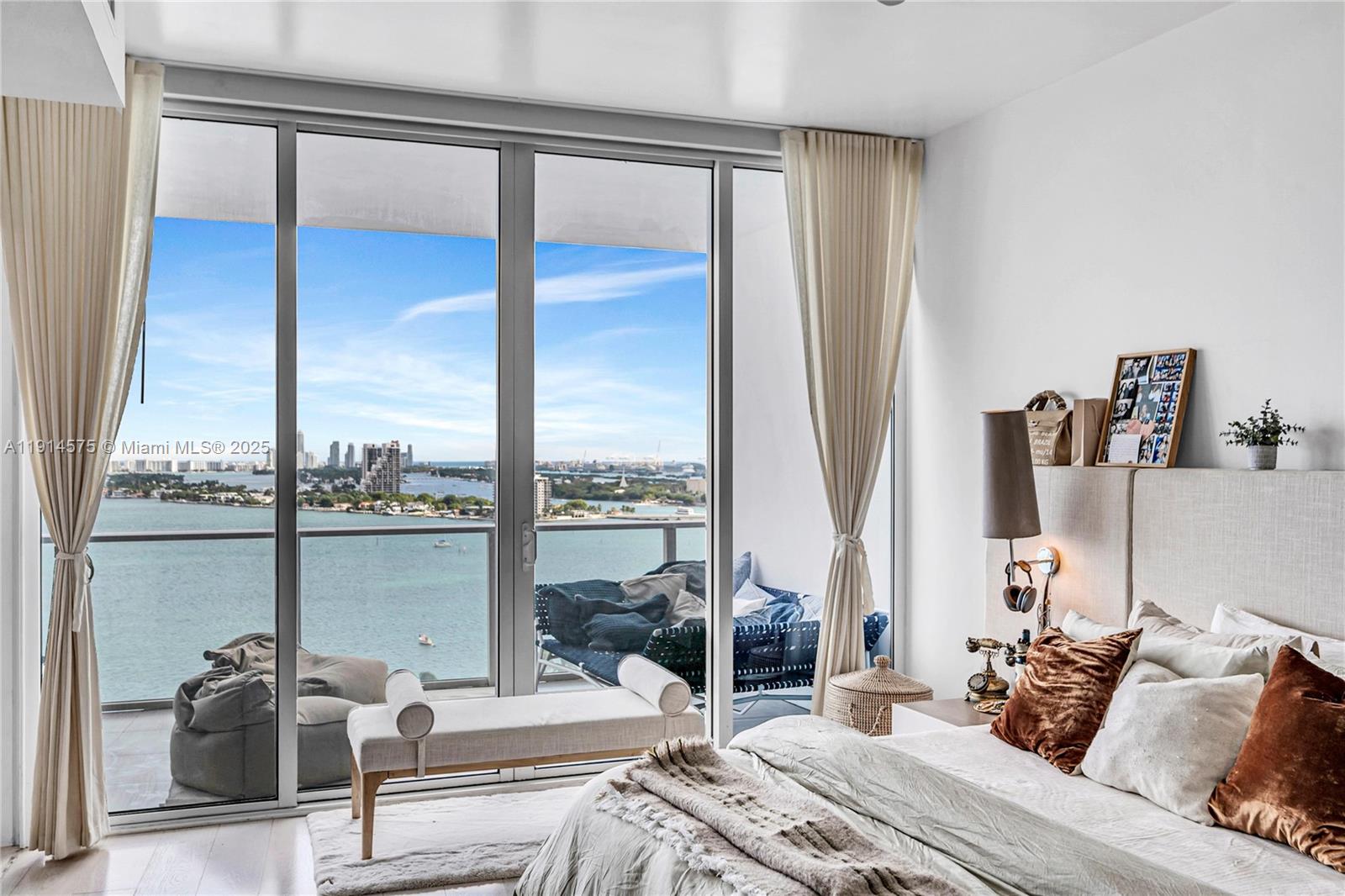 2020 N Bayshore Dr #1906, Miami FL 33137