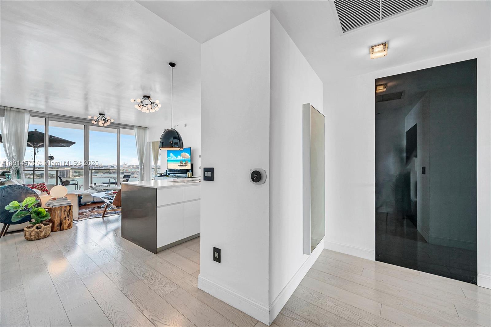 2020 N Bayshore Dr #1906, Miami FL 33137