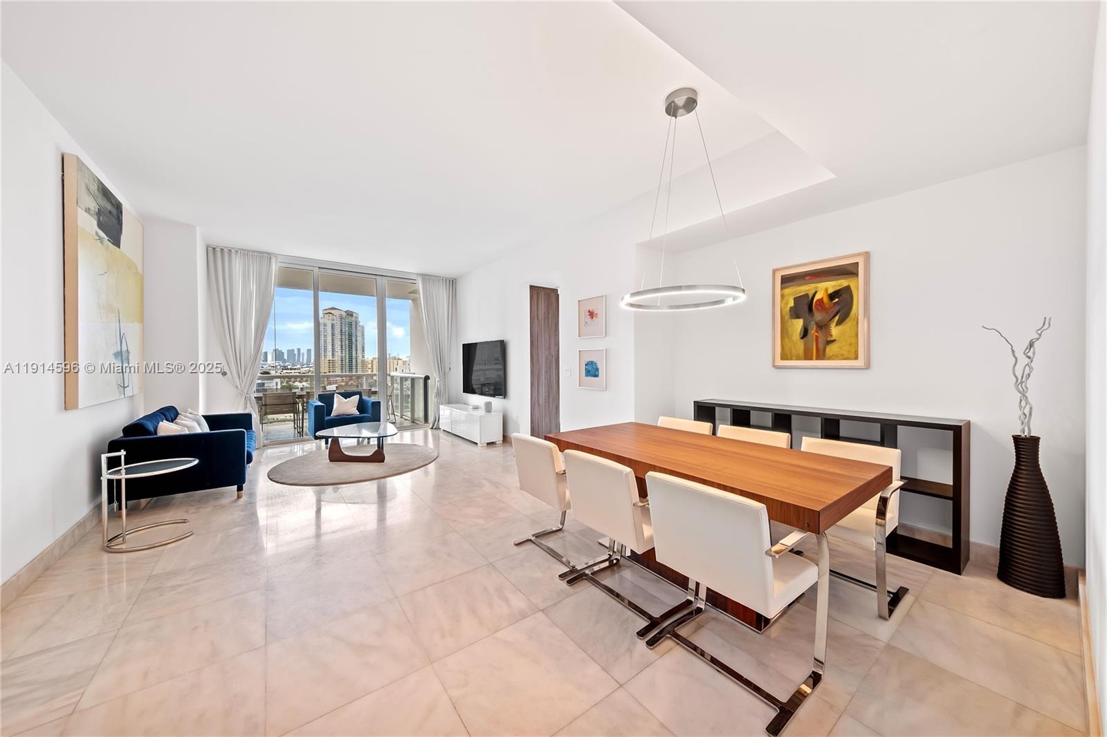 50 S Pointe Dr #1206, Miami Beach FL 33139