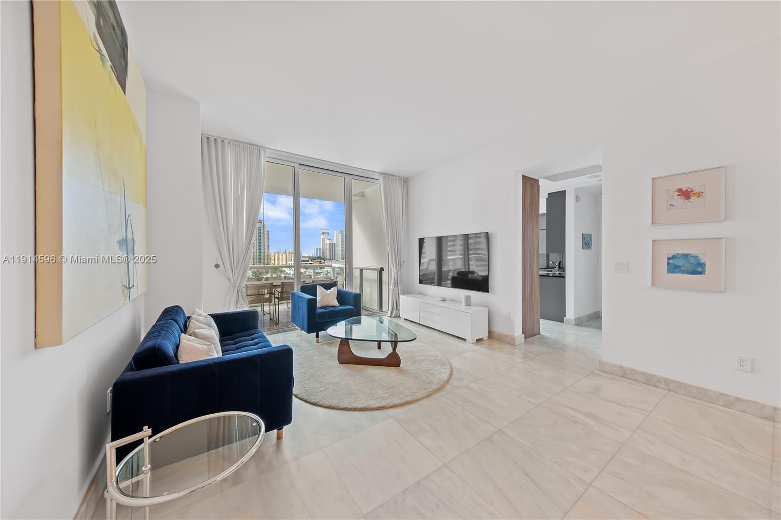 50 S Pointe Dr #1206, Miami Beach FL 33139