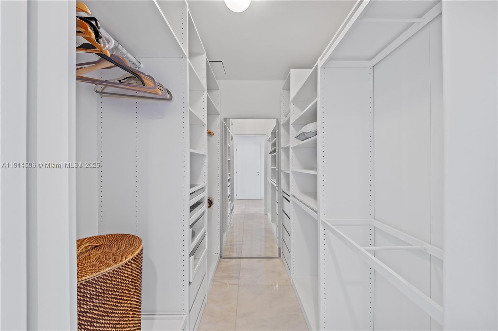 50 S Pointe Dr #1206, Miami Beach FL 33139