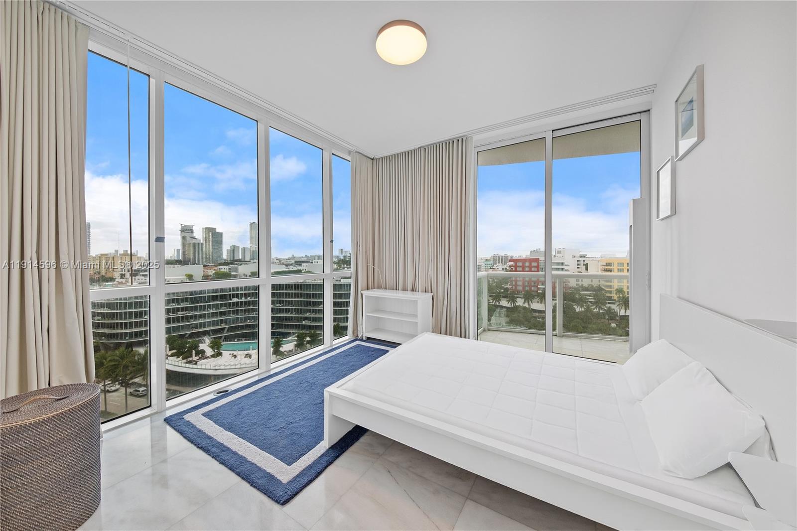 50 S Pointe Dr #1206, Miami Beach FL 33139