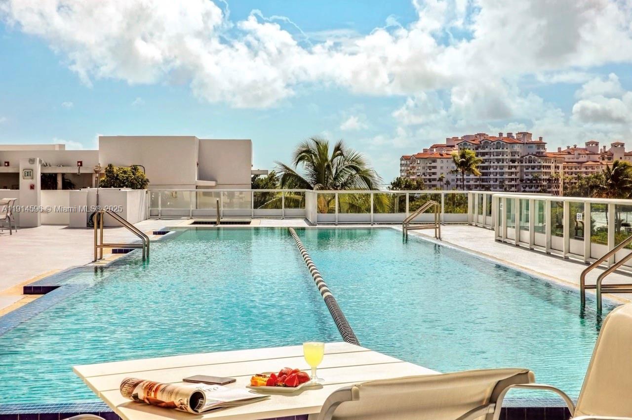50 S Pointe Dr #1206, Miami Beach FL 33139
