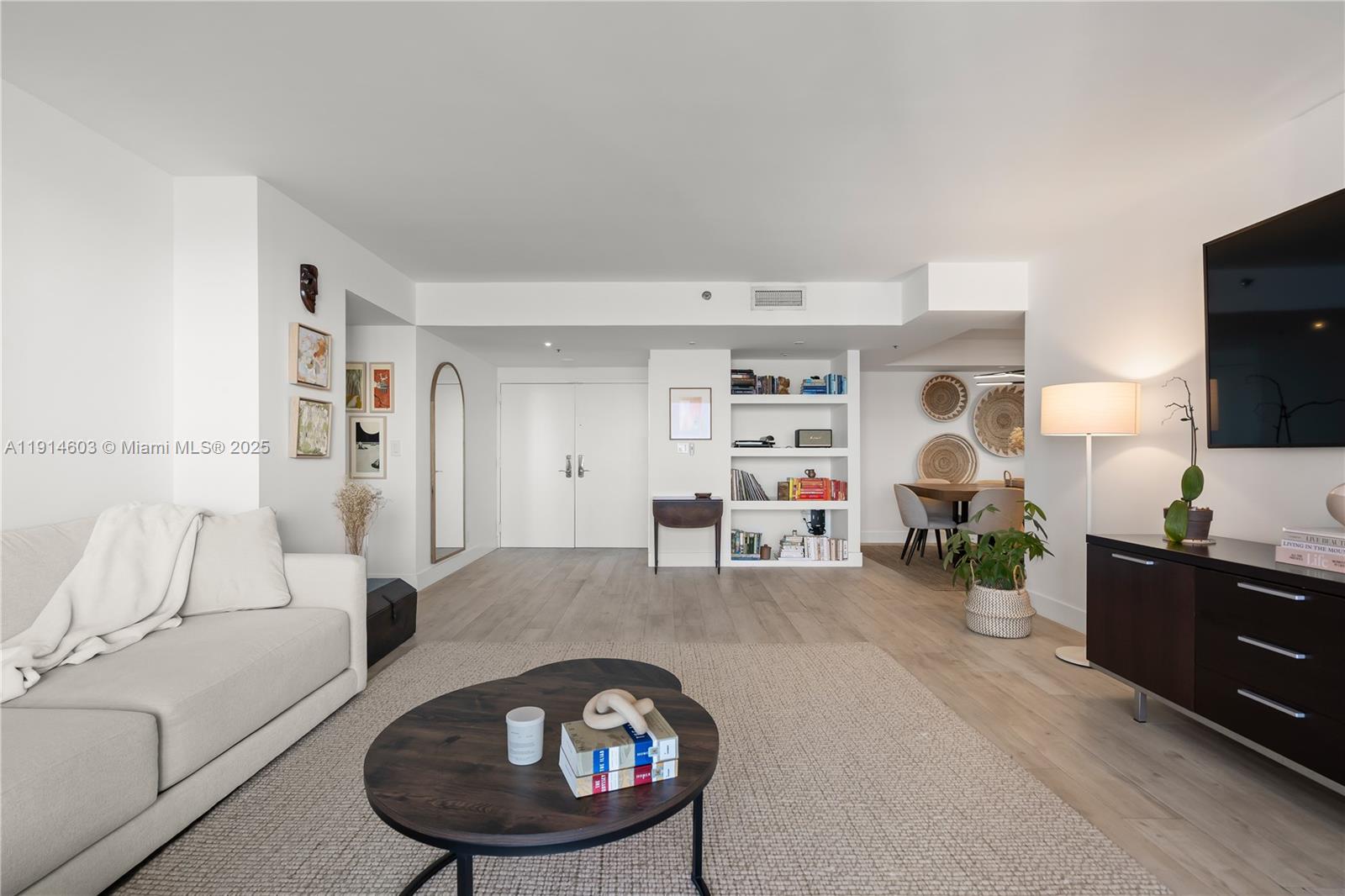 1581 Brickell Ave #1202, Miami FL 33129