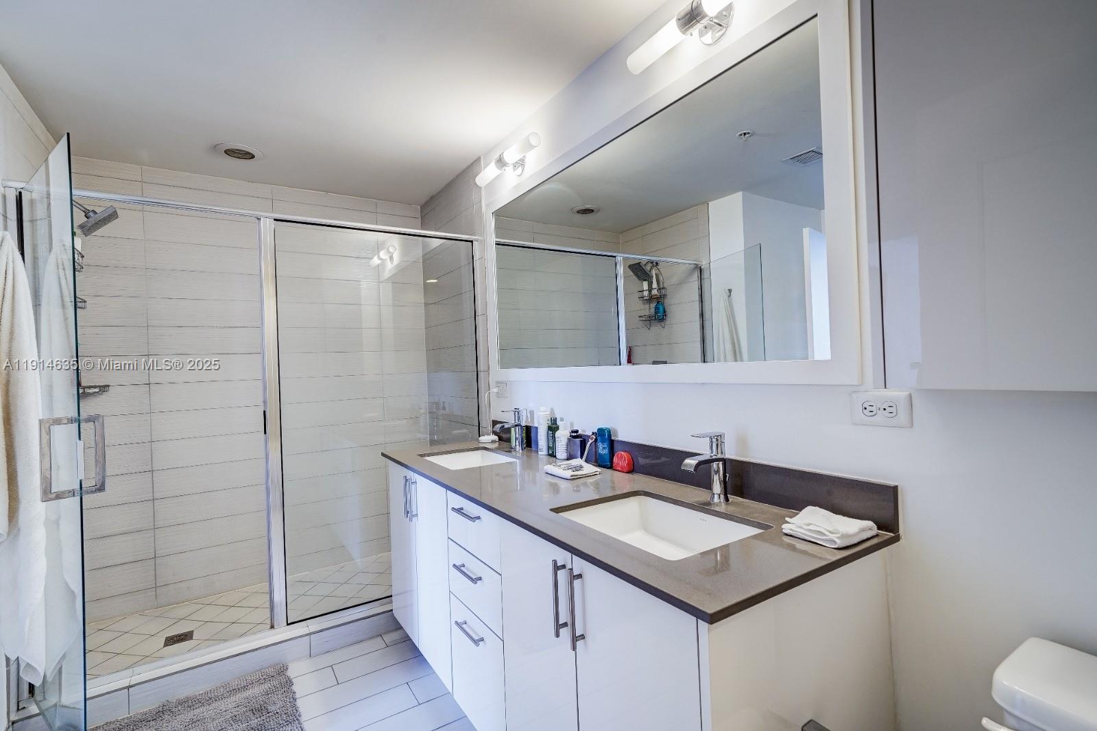 999 SW 1st Ave #1612, Miami FL 33130