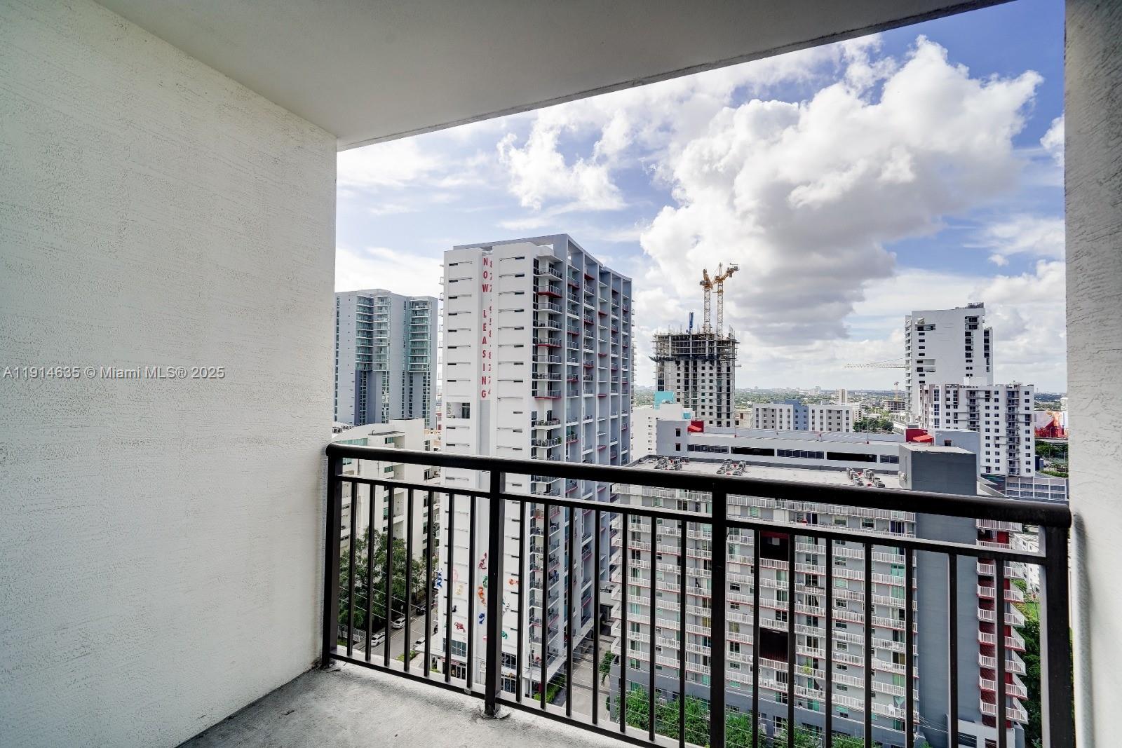 999 SW 1st Ave #1612, Miami FL 33130