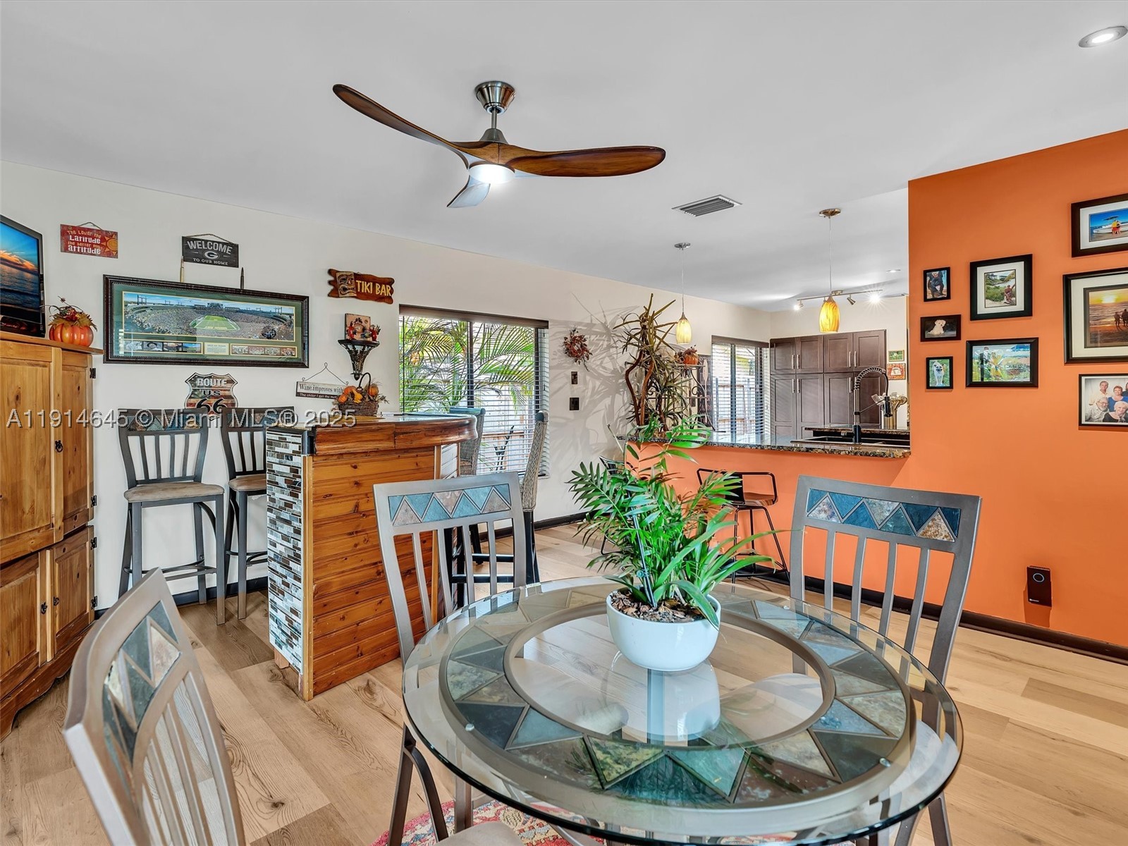 7390 NW 49th St, Lauderhill FL 33319