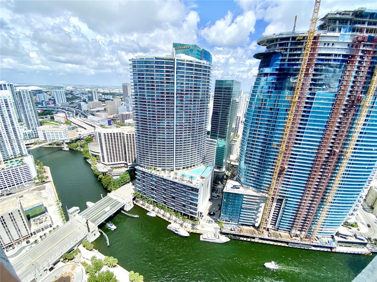 465 Brickell Ave #4604, Miami FL 33131