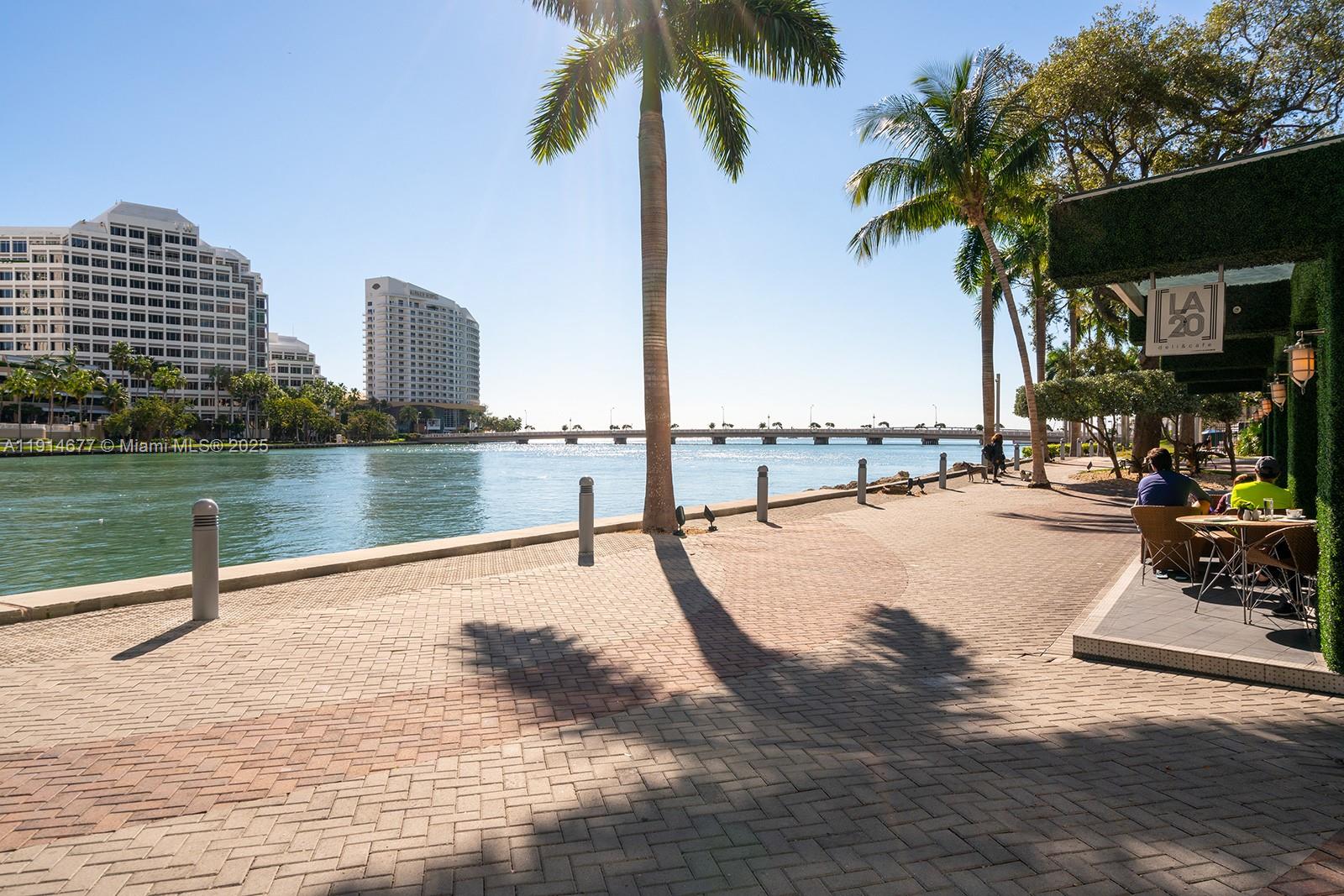 465 Brickell Ave #4604, Miami FL 33131