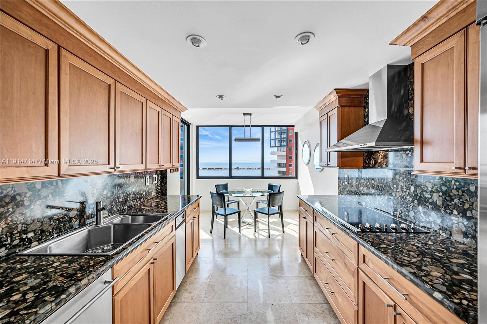 1581 Brickell Ave #1204, Miami FL 33129