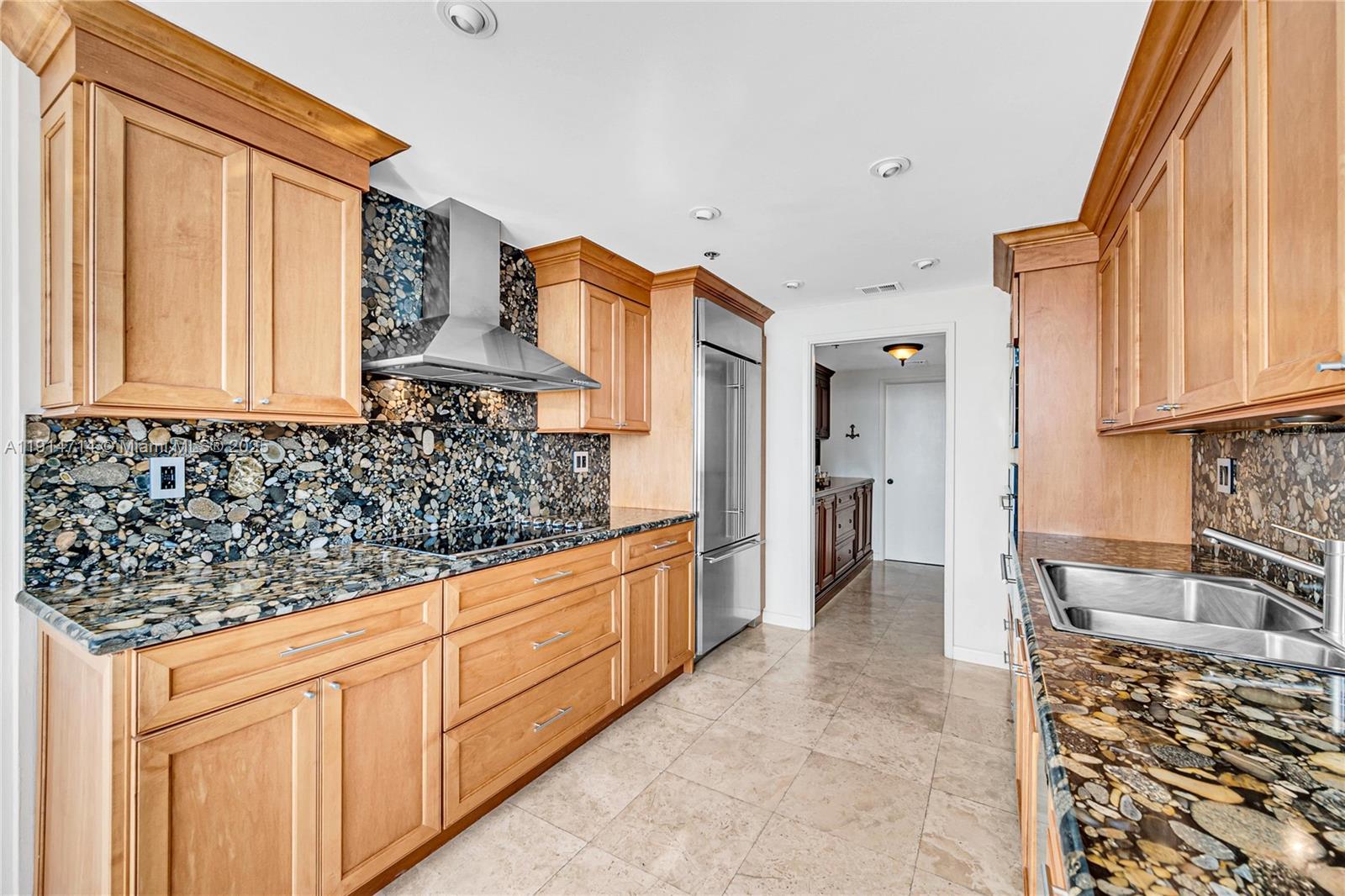 1581 Brickell Ave #1204, Miami FL 33129