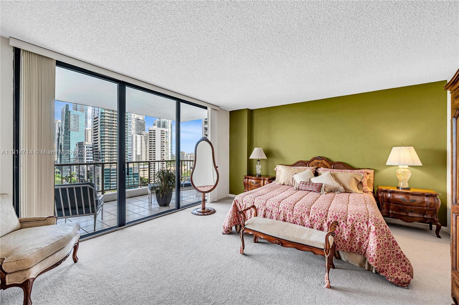 1581 Brickell Ave #1204, Miami FL 33129