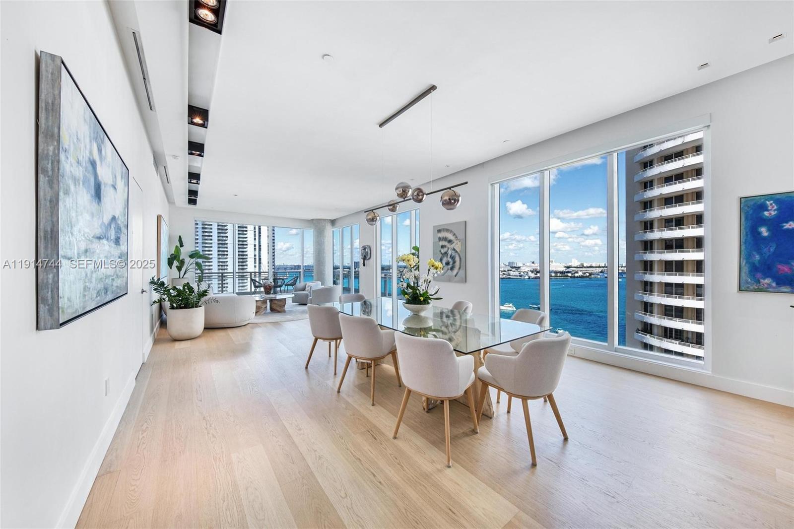 900 Brickell Key Blvd #1403, Miami FL 33131