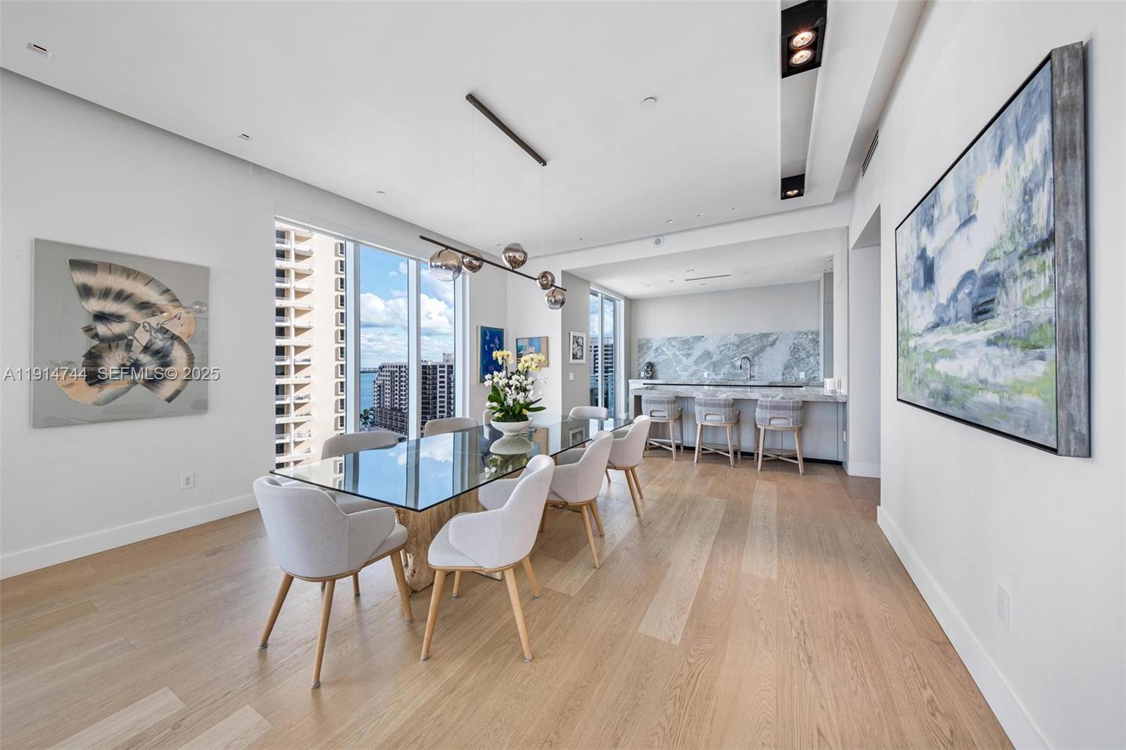 900 Brickell Key Blvd #1403, Miami FL 33131