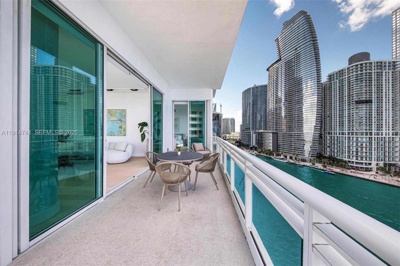 900 Brickell Key Blvd #1403, Miami FL 33131