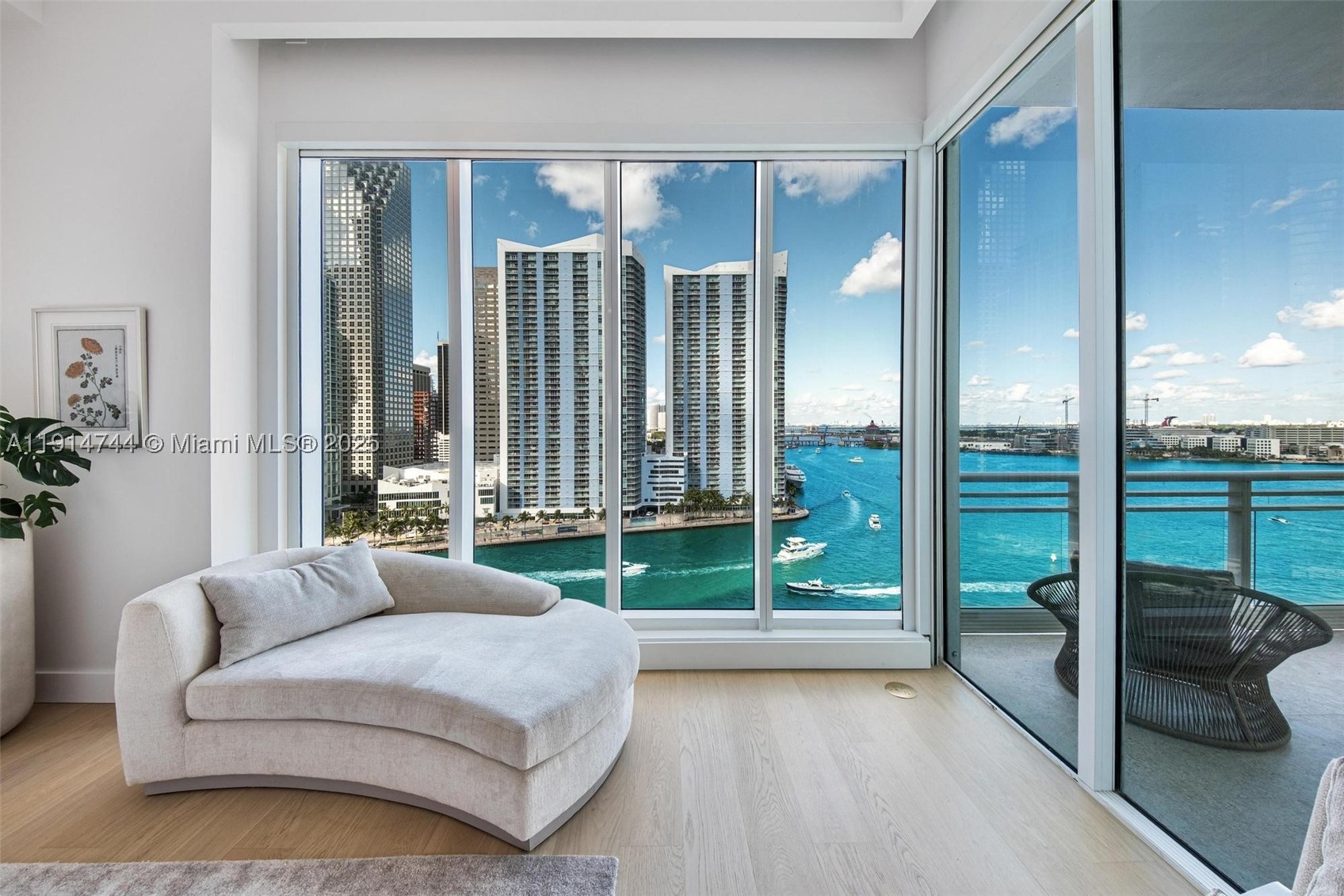 900 Brickell Key Blvd #1403, Miami FL 33131