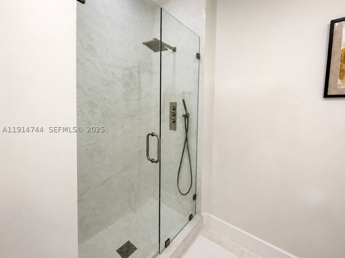 900 Brickell Key Blvd #1403, Miami FL 33131