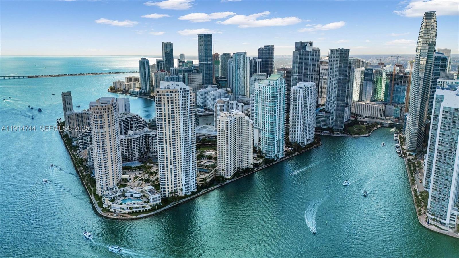 900 Brickell Key Blvd #1403, Miami FL 33131