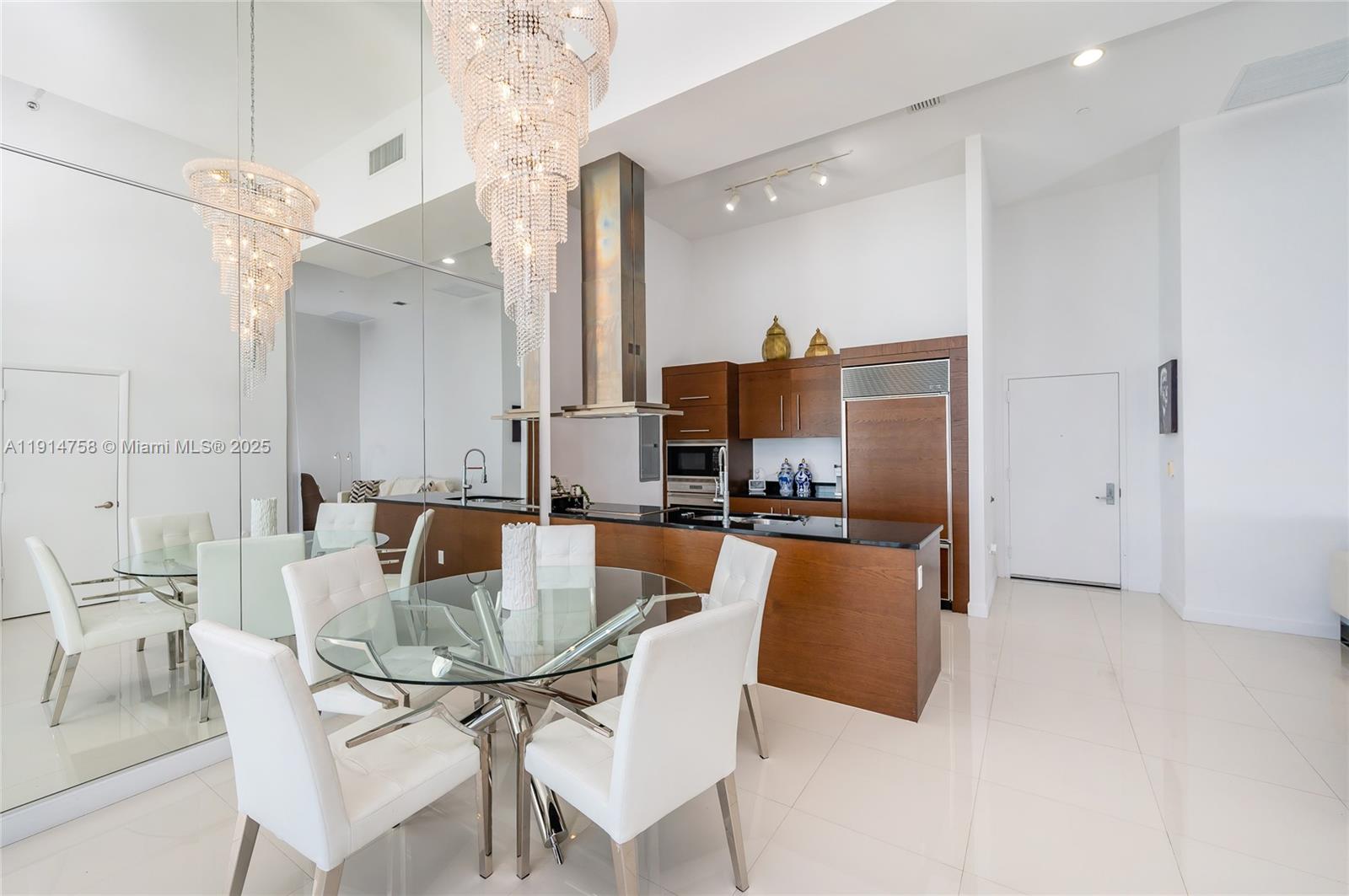 495 SE Brickell Ave #4103, Miami FL 33131