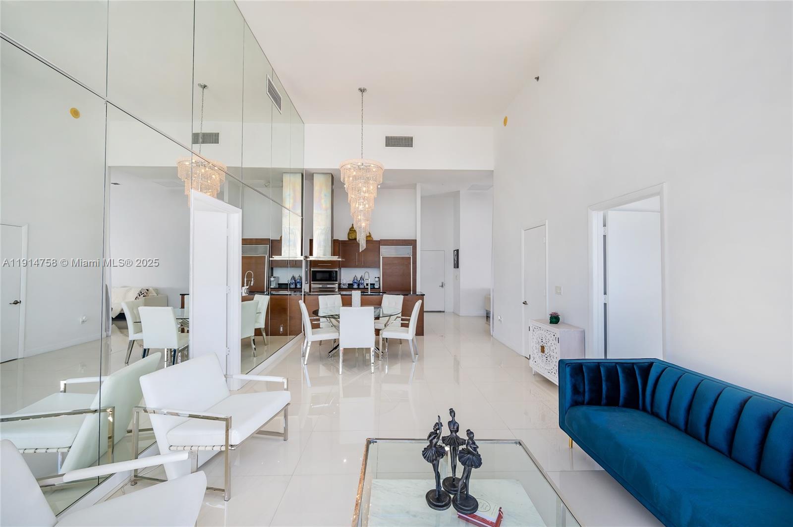 495 SE Brickell Ave #4103, Miami FL 33131