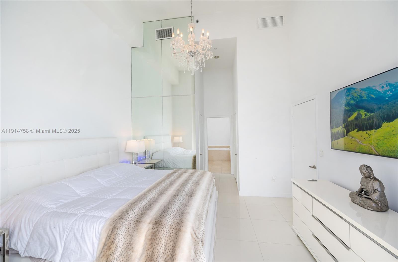 495 SE Brickell Ave #4103, Miami FL 33131