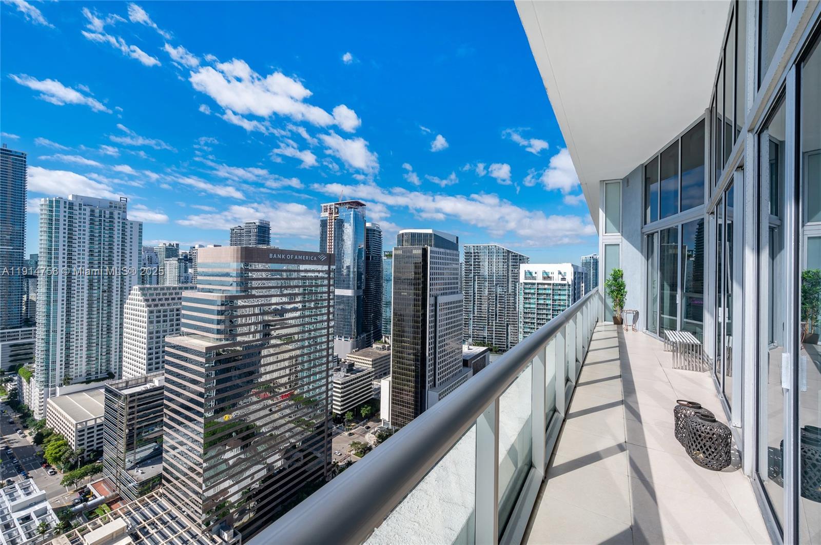 495 SE Brickell Ave #4103, Miami FL 33131