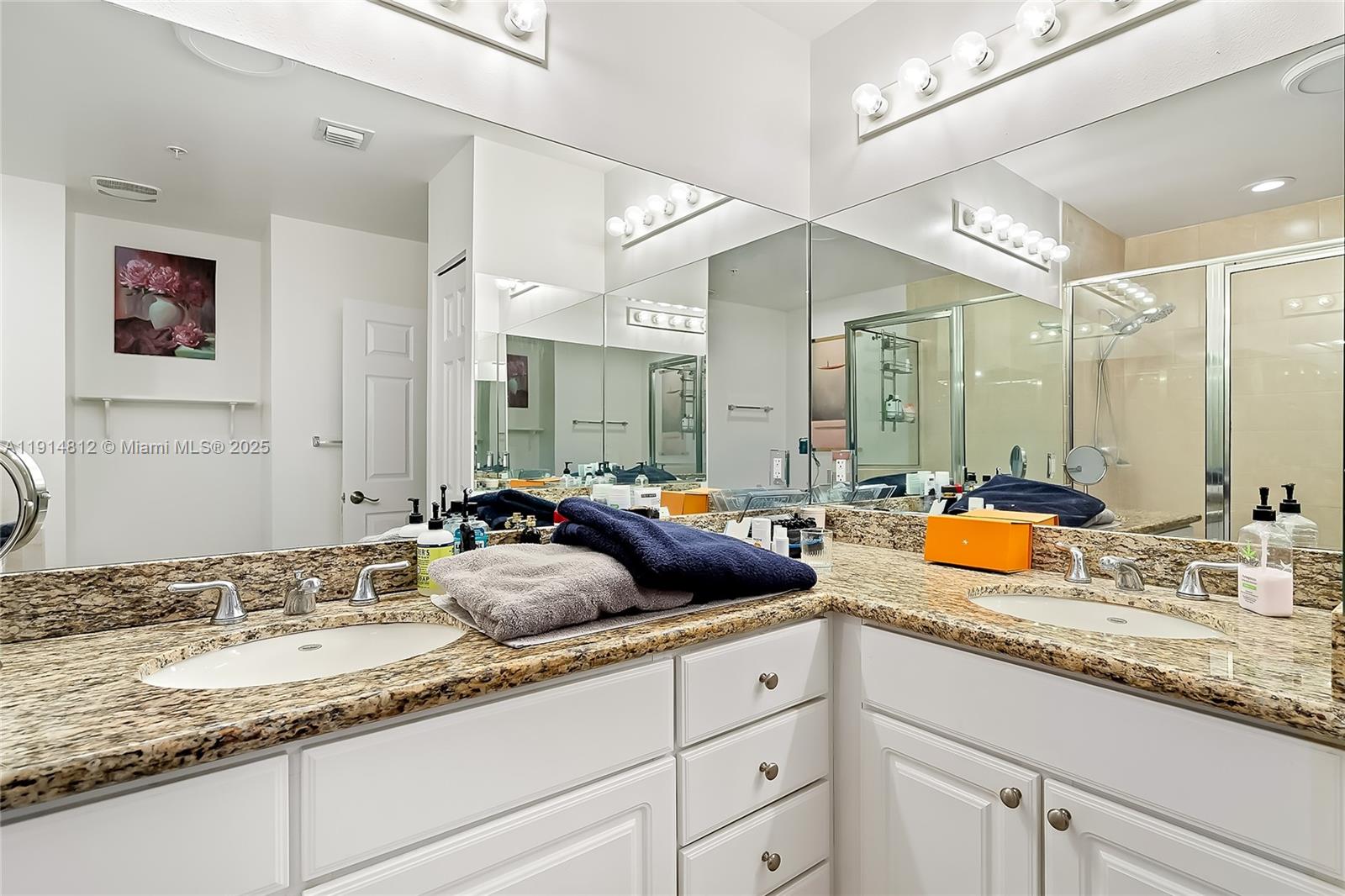 3001 NE 185th St #135, Aventura FL 33180