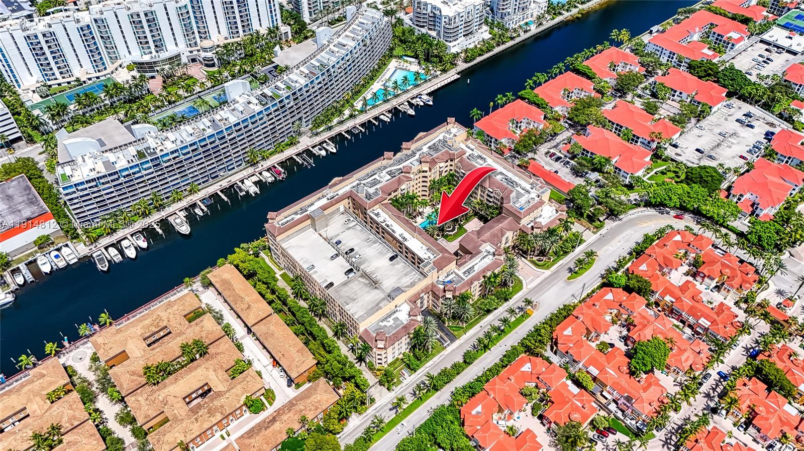 3001 NE 185th St #135, Aventura FL 33180