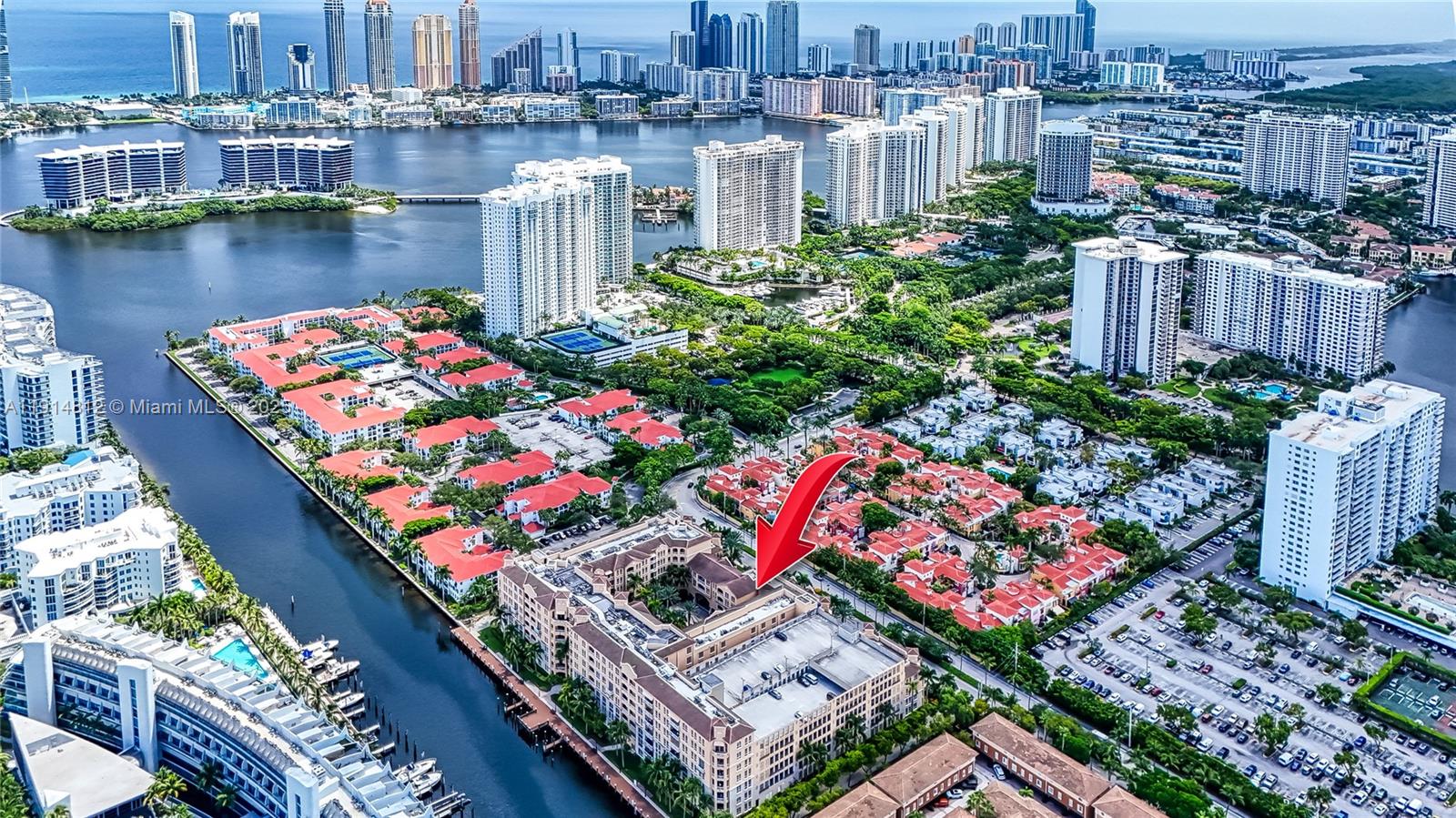 3001 NE 185th St #135, Aventura FL 33180