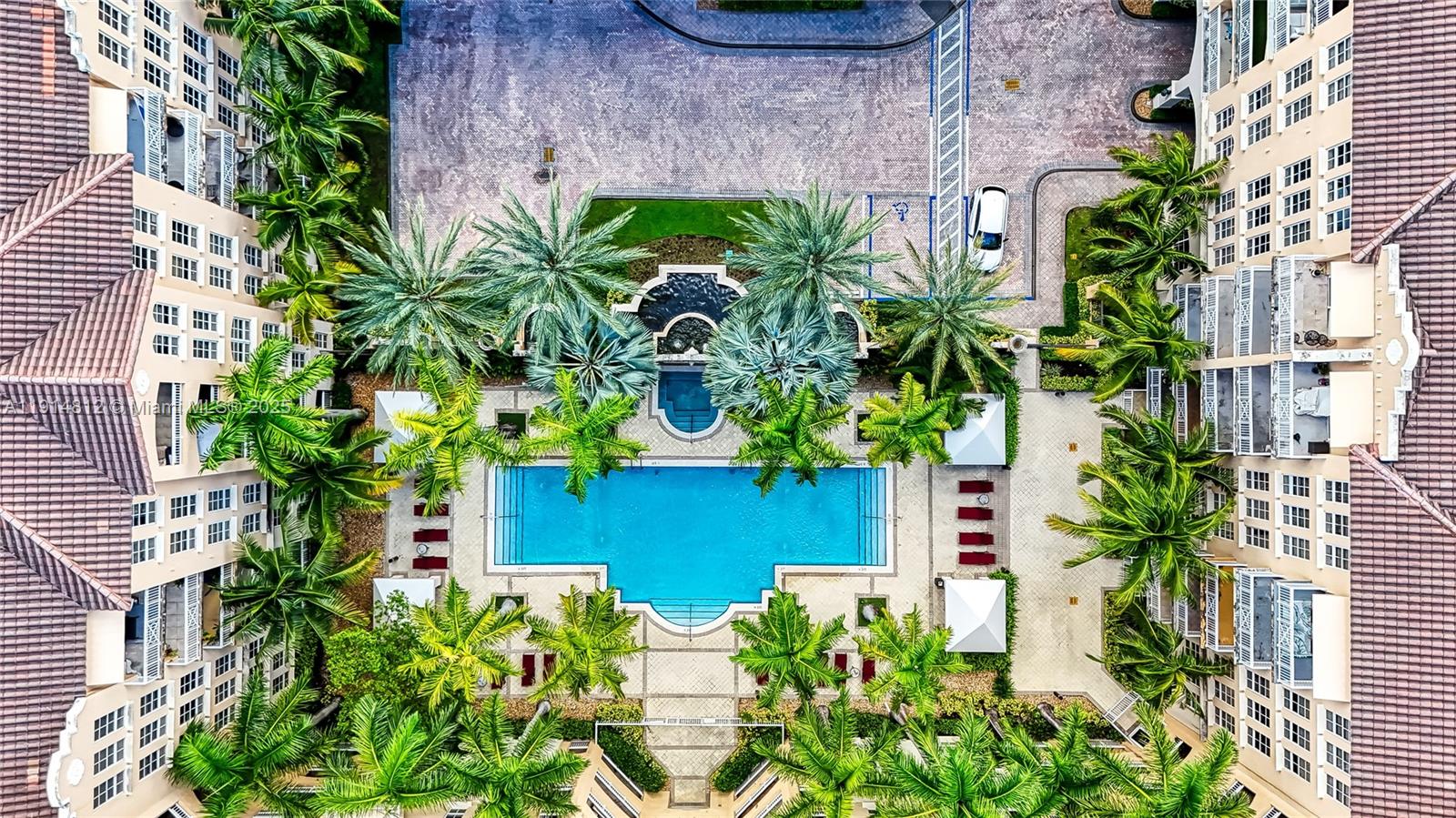 3001 NE 185th St #135, Aventura FL 33180