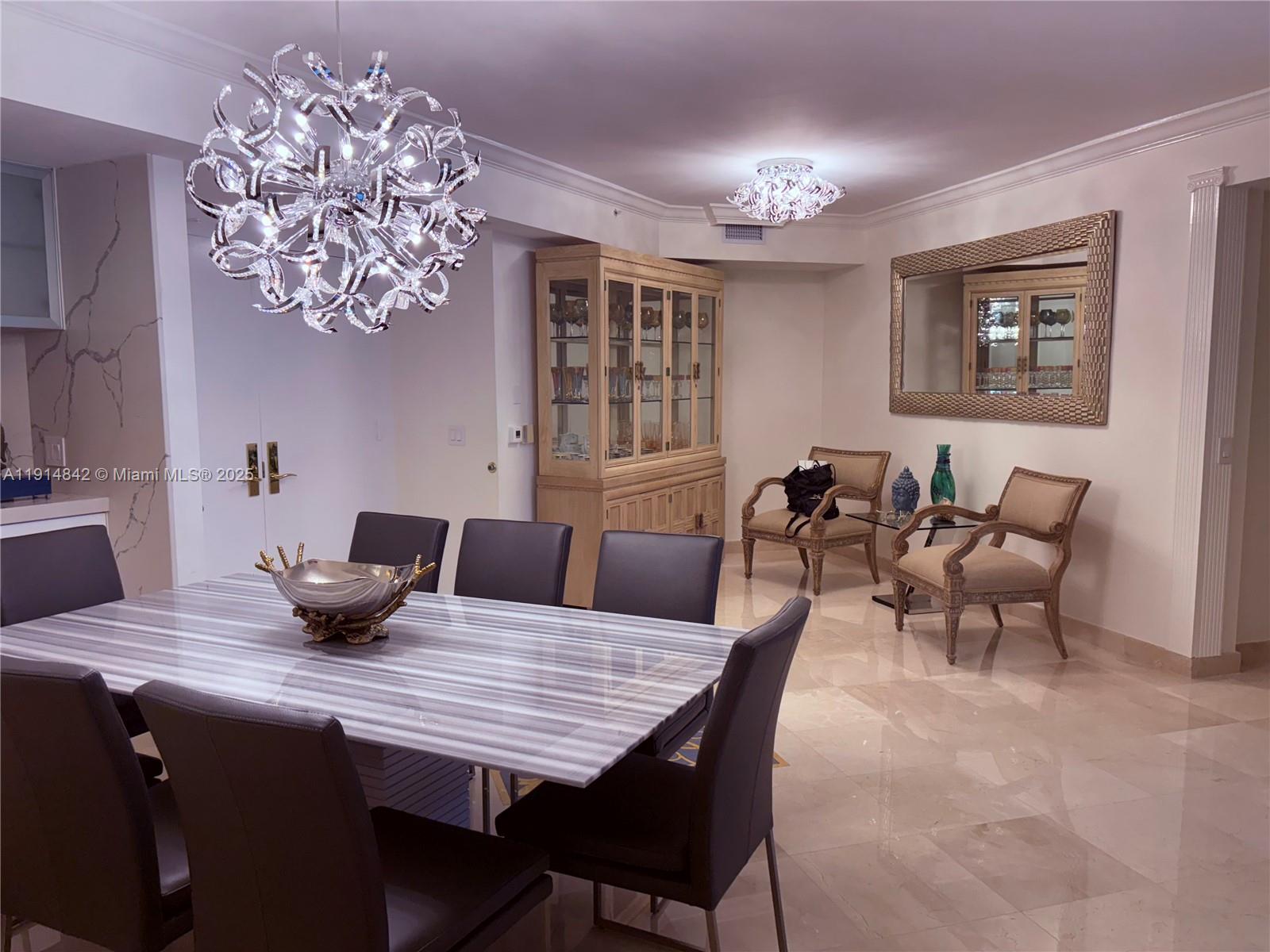 4779 Collins Ave #2302, Miami Beach FL 33140