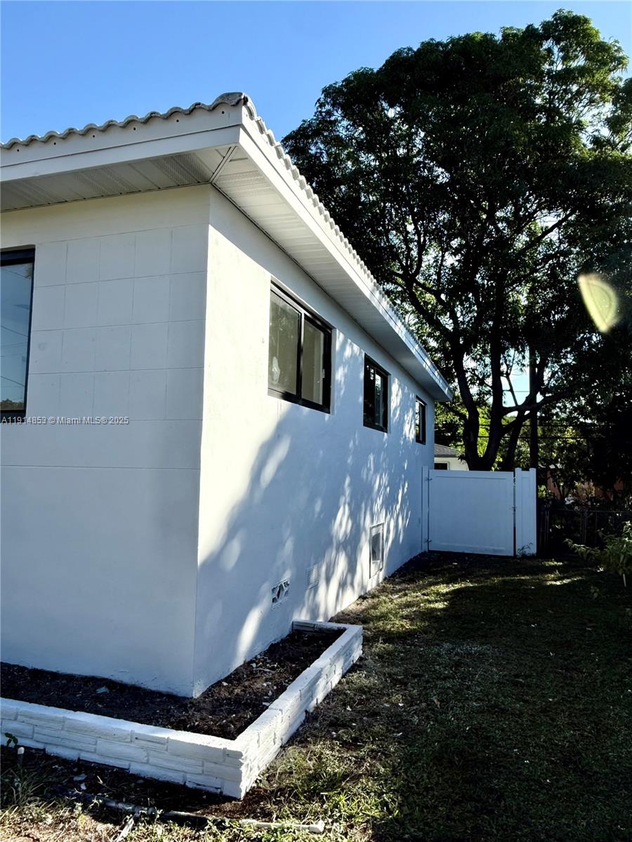 12615 N Miami Ave #12615, North Miami FL 33168