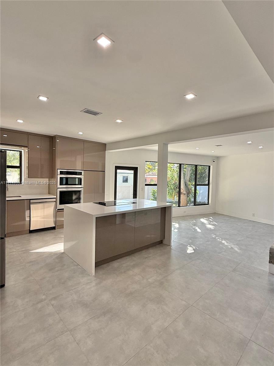12615 N Miami Ave #12615, North Miami FL 33168