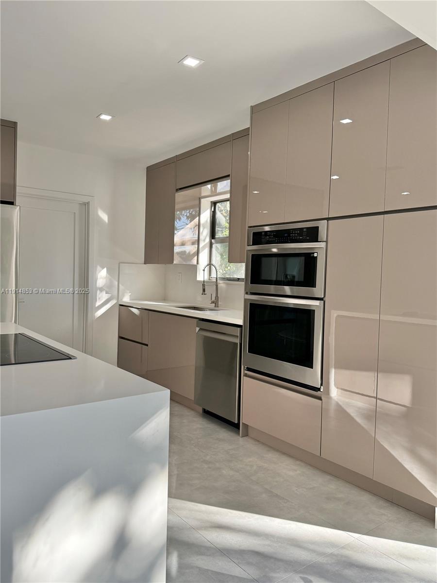 12615 N Miami Ave #12615, North Miami FL 33168