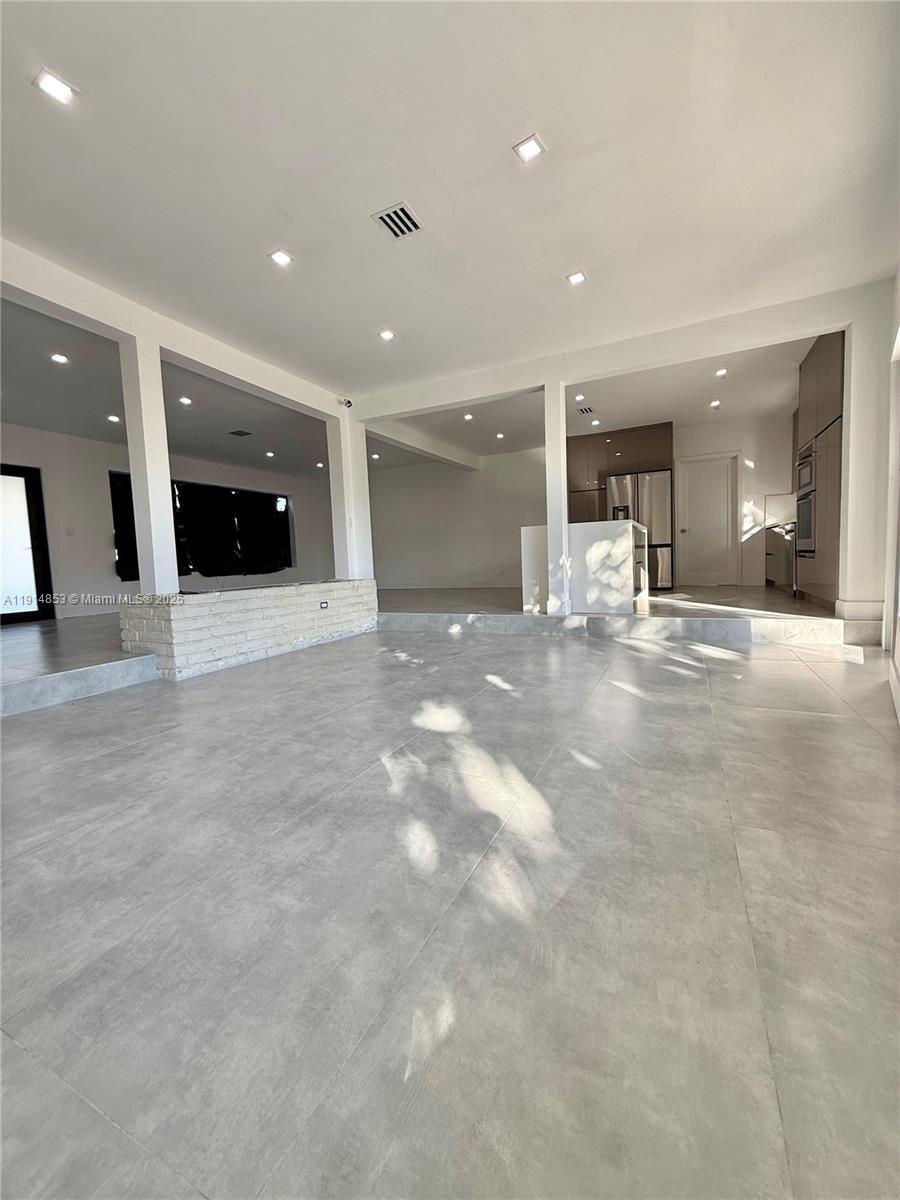 12615 N Miami Ave #12615, North Miami FL 33168