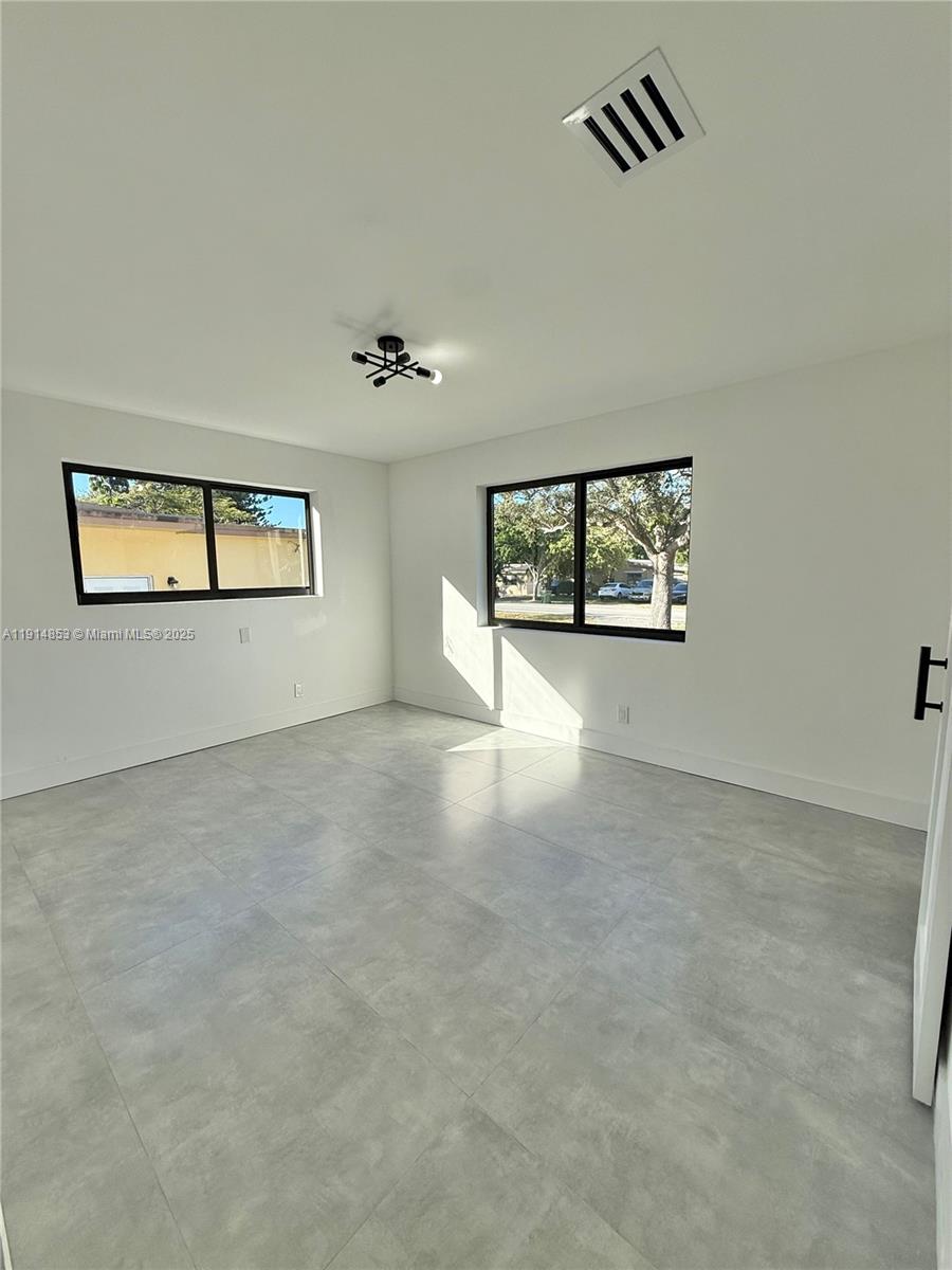 12615 N Miami Ave #12615, North Miami FL 33168