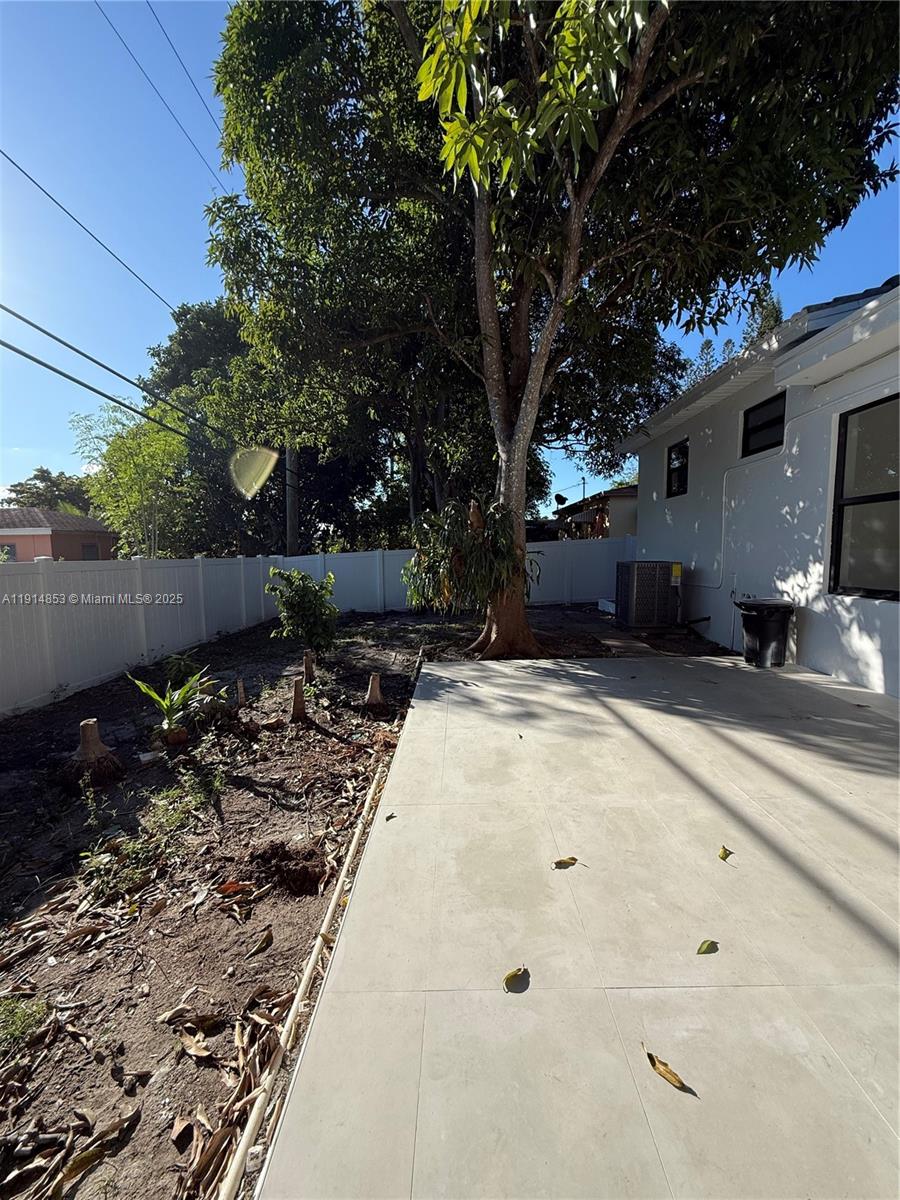 12615 N Miami Ave #12615, North Miami FL 33168