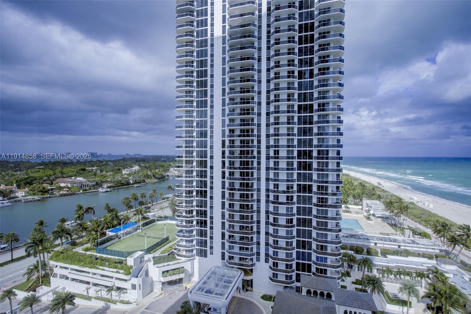 4775 Collins Ave #1601, Miami Beach FL 33140