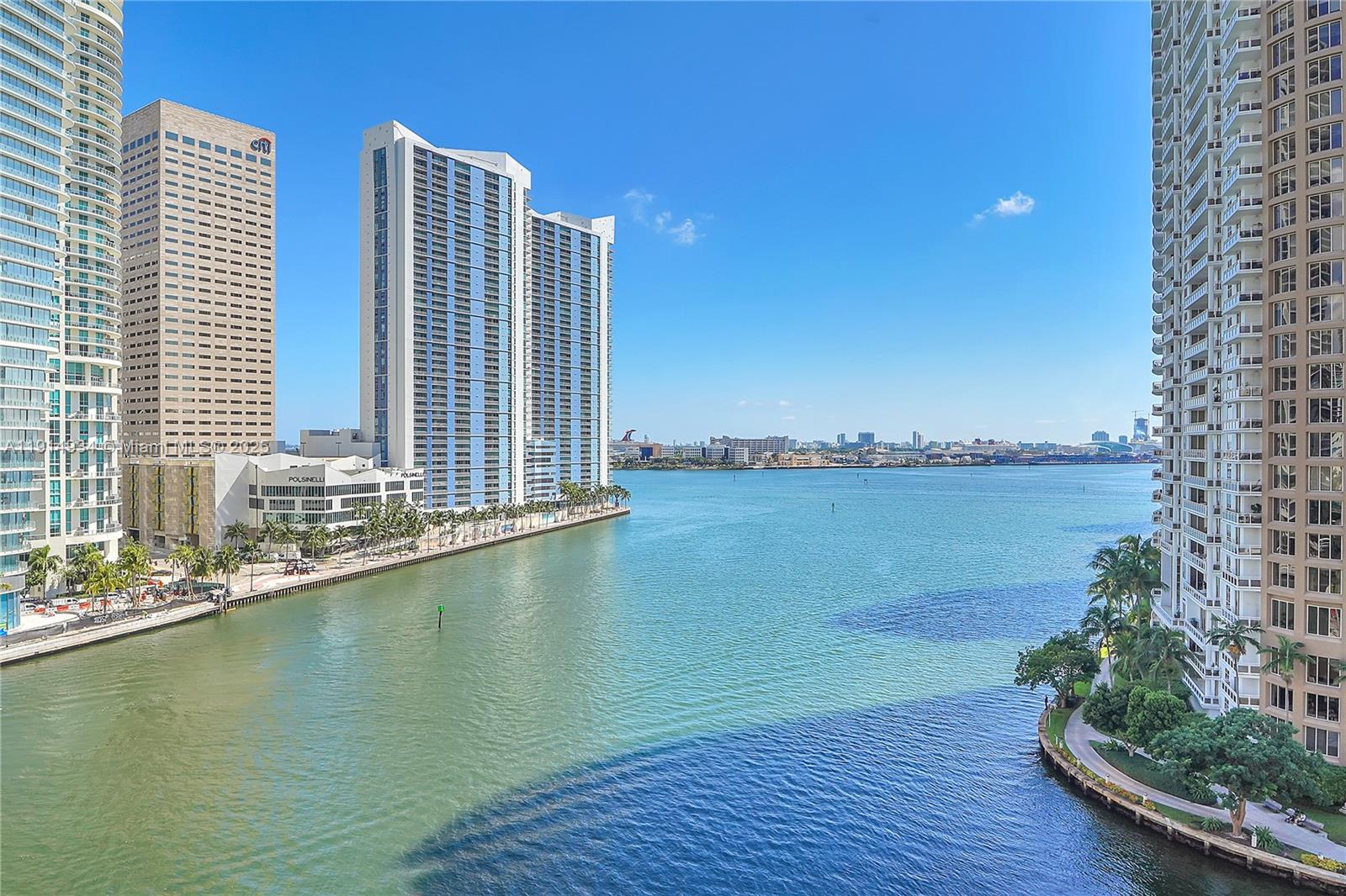 465 Brickell Ave #1001, Miami FL 33131
