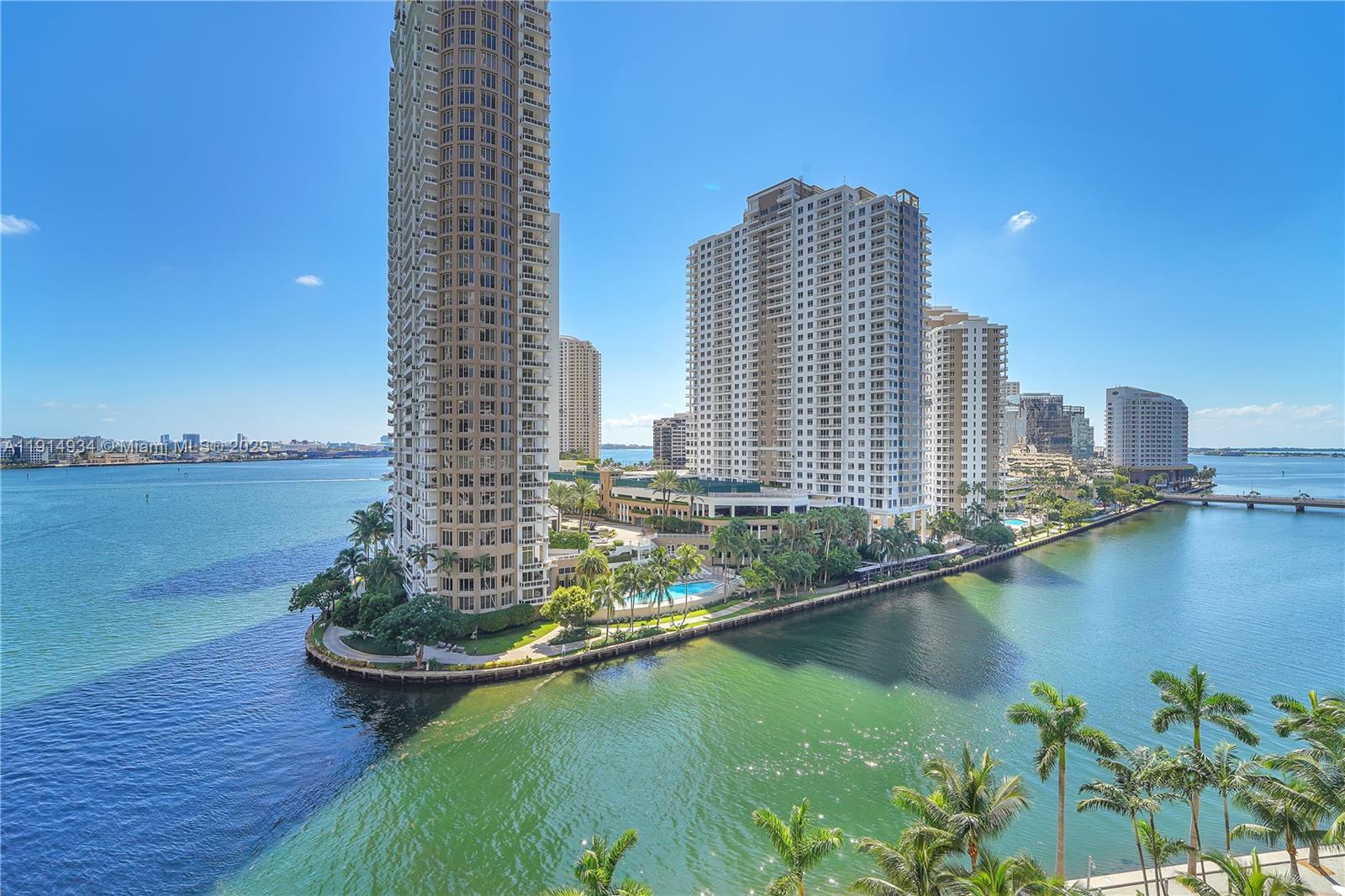 465 Brickell Ave #1001, Miami FL 33131