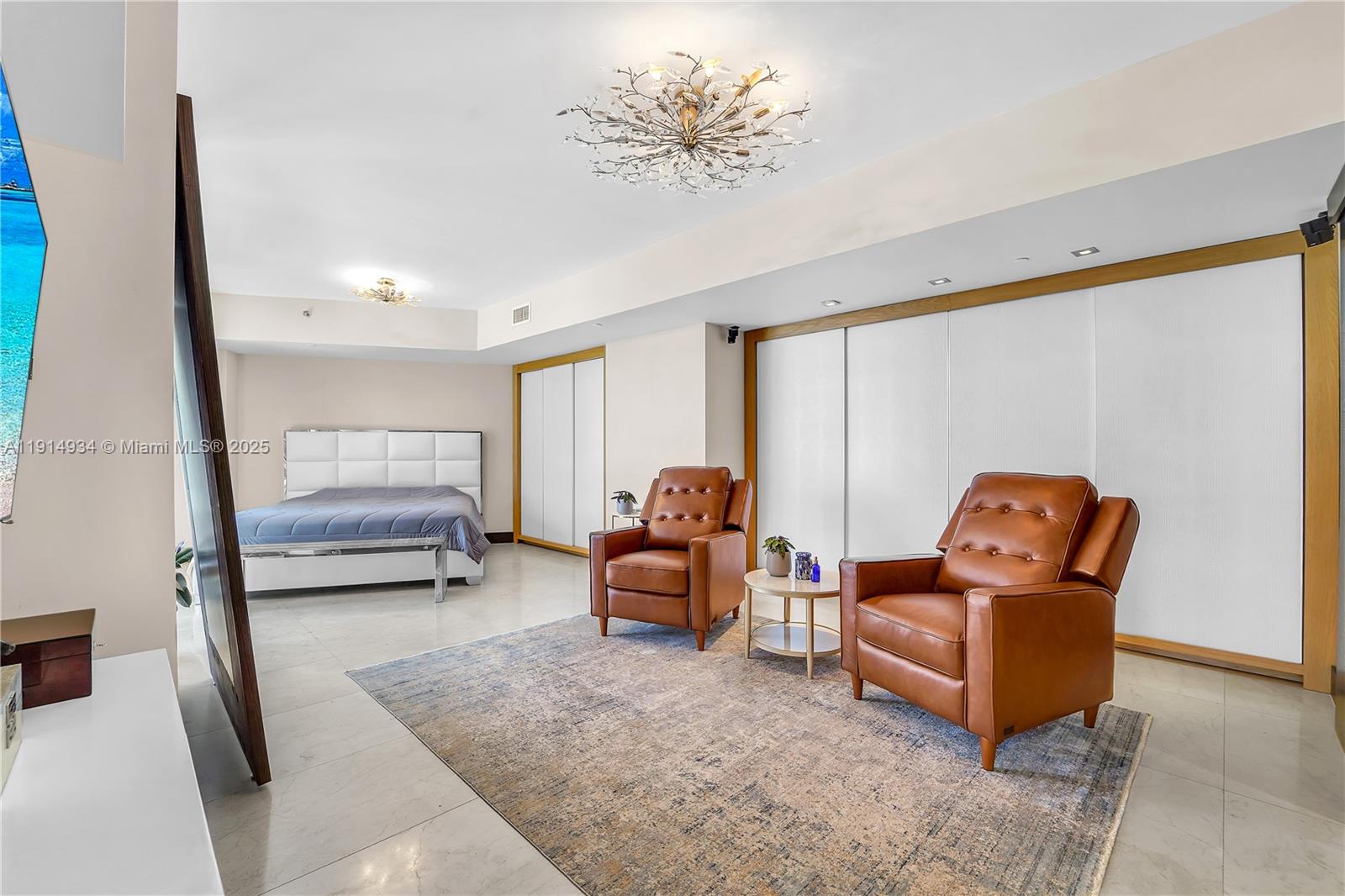 465 Brickell Ave #1001, Miami FL 33131