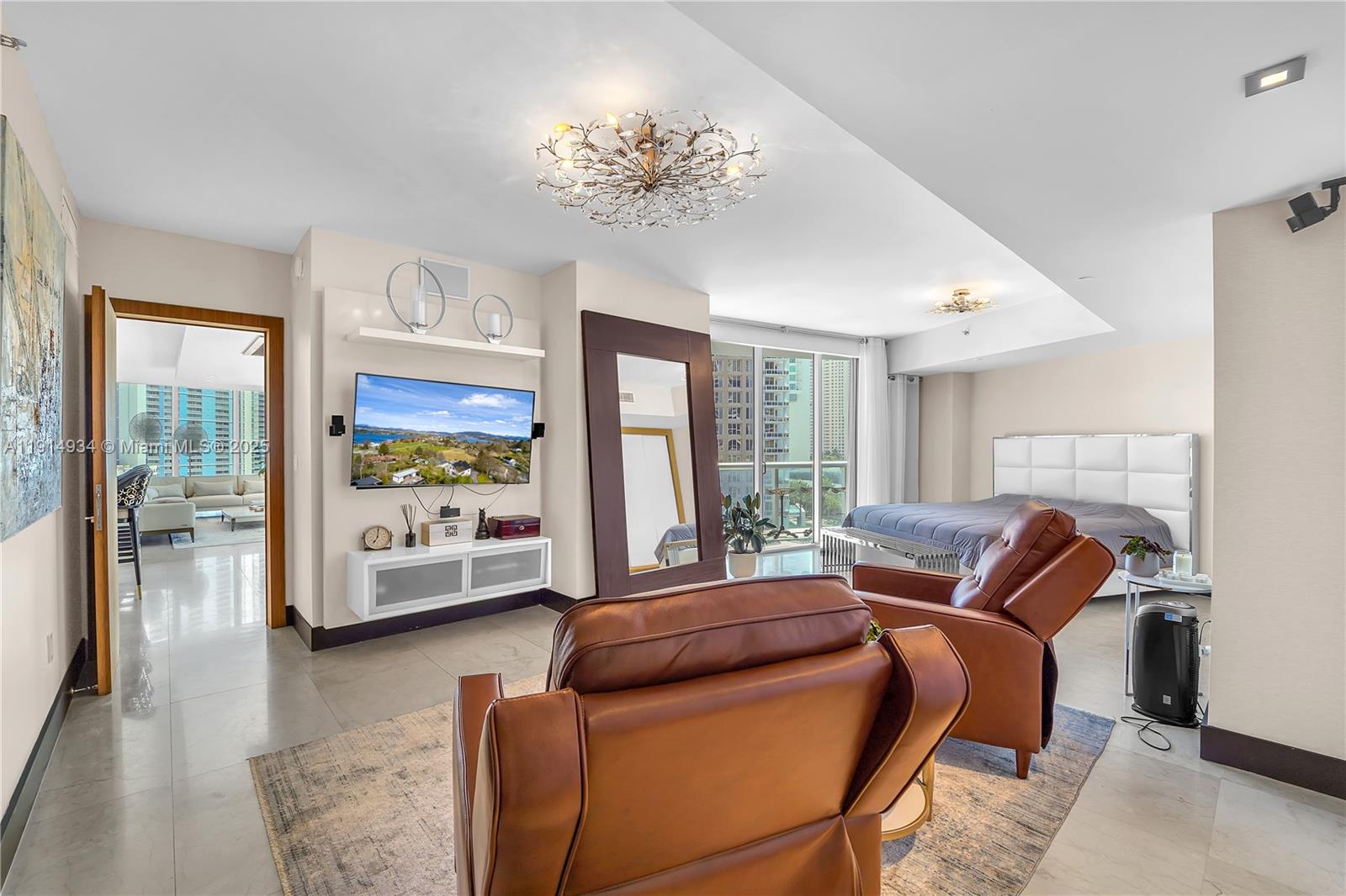 465 Brickell Ave #1001, Miami FL 33131