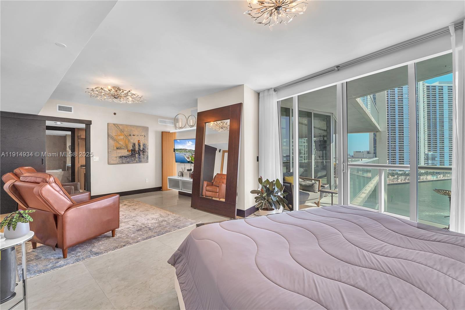 465 Brickell Ave #1001, Miami FL 33131